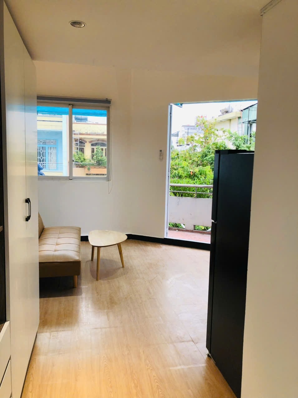 Phòng trọ Duplex 25m2 tại Jinjoo Home Đặng Thuỳ Trâm - Bình Thạnh - Phòng khách