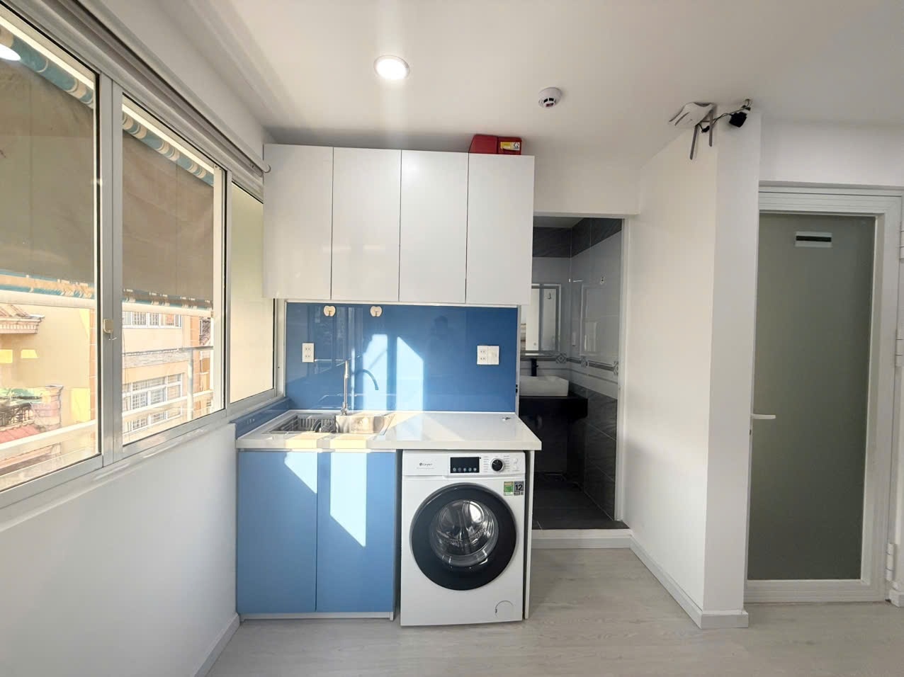 Phòng trọ Studio 30m2 tại Damara Đào Duy Anh - Phú Nhuận - Phòng bếp