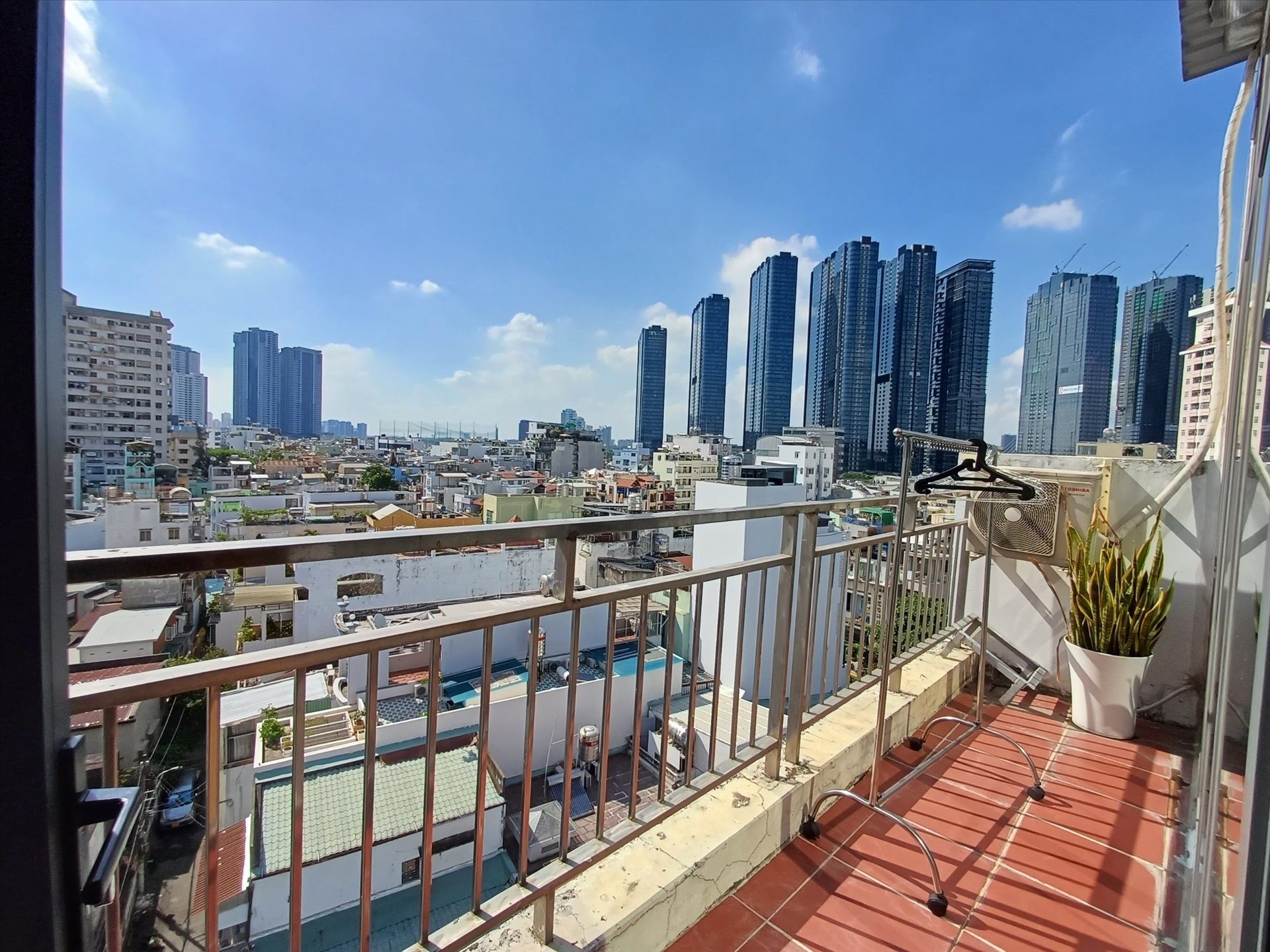 Phòng trọ 1 Phòng ngủ 30m2 tại Damara Huỳnh Mẫn Đạt - Bình Thạnh - Ban công