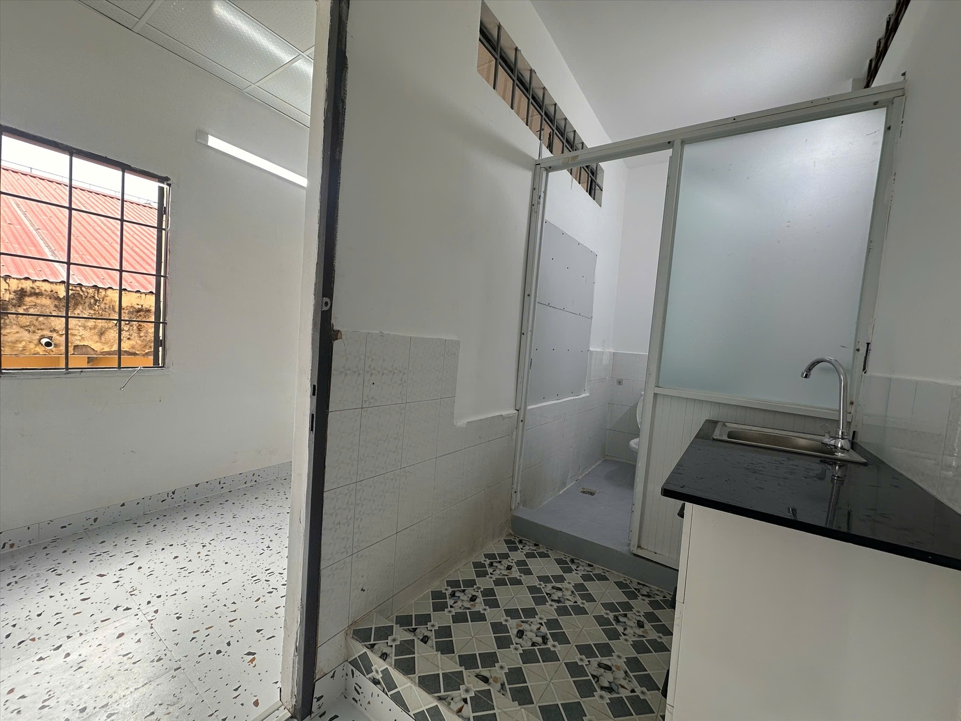 Phòng trọ 1 Phòng ngủ 20m2 tại Jinjoo Home Nguyễn Thái Bình - Tân Bình - Phòng bếp