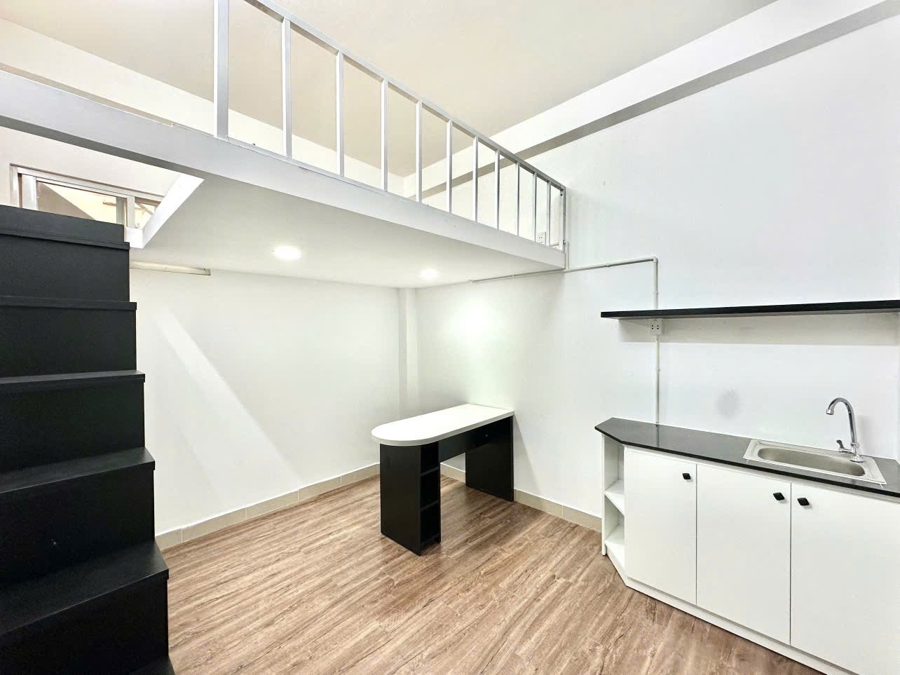 Phòng trọ Duplex 25m2 tại TL Home Đặng Thuỳ Trâm 1 - Bình Thạnh - Phòng khách