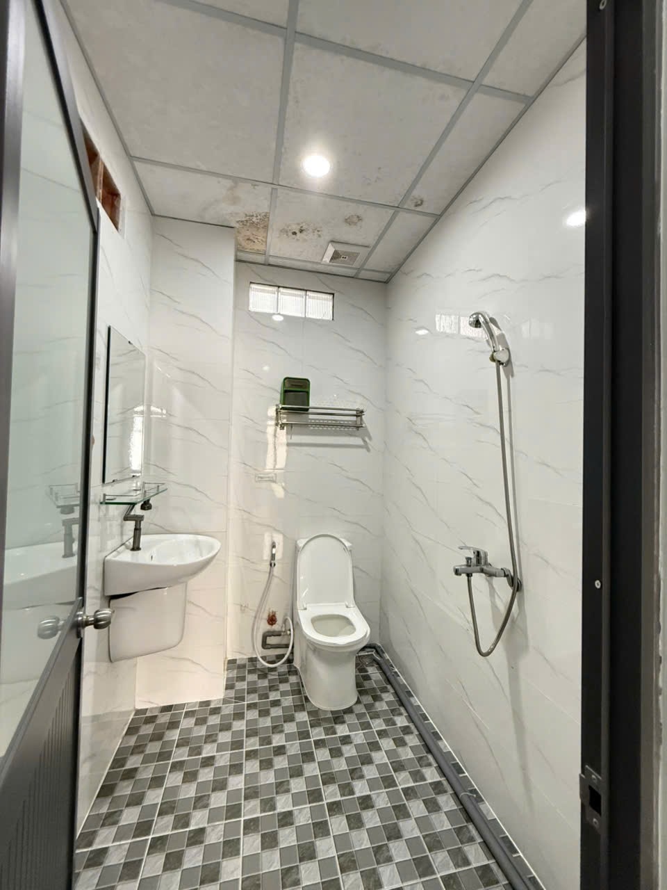 Phòng trọ 1 Phòng ngủ 27m2 tại Damara Điện Biên Phủ - Bình Thạnh - Phòng tắm