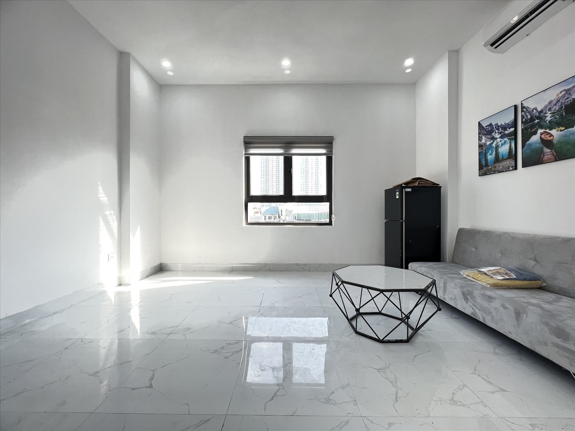 Phòng trọ Duplex 30m2 tại CTC Home 1 Trương Định - Hoàng Mai - Phòng khách