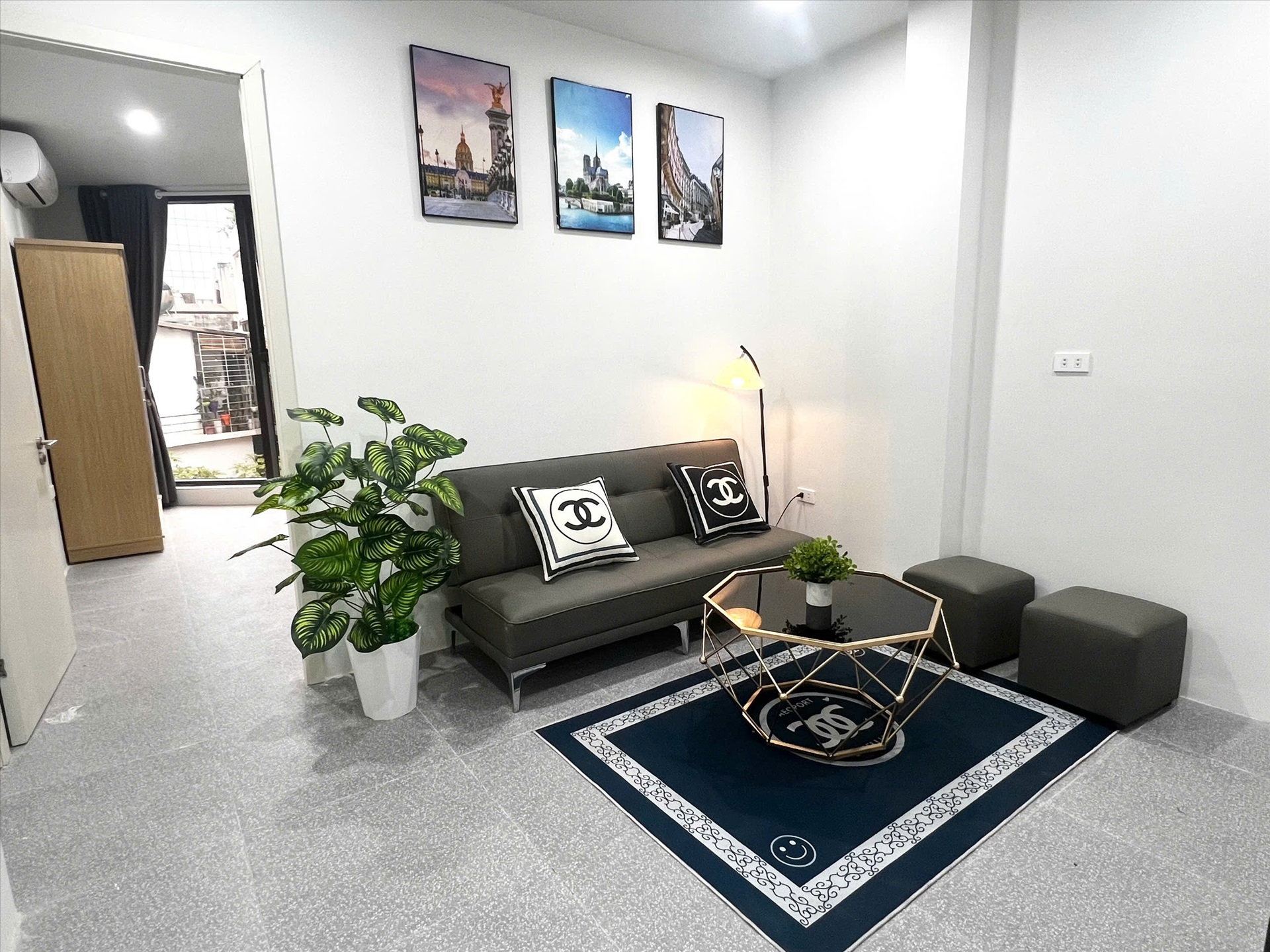 Phòng trọ 1 Phòng ngủ 35m2 tại CTC Home Hoàng Cầu - Đống Đa - Phòng khách