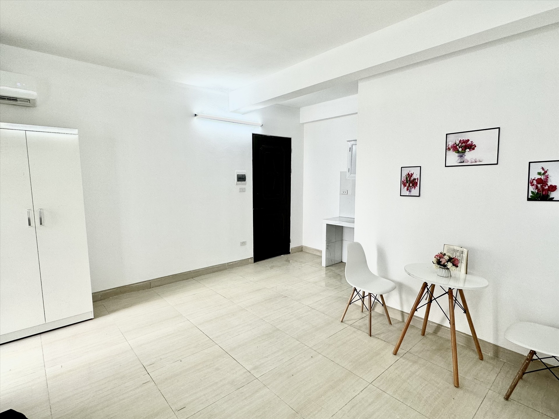 Phòng trọ Studio 25m2 tại HappyHomes 2 Phú Thượng - Tây Hồ - Phòng khách