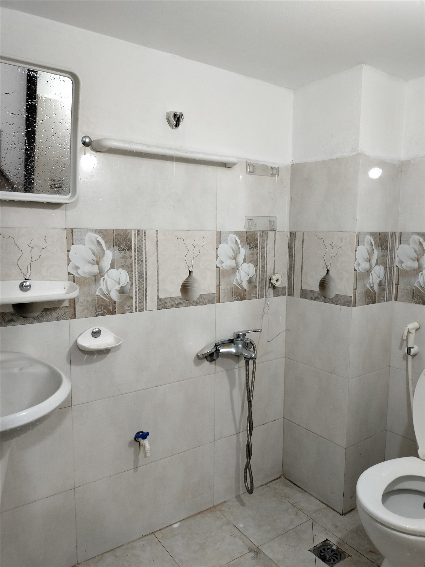 Phòng trọ Studio 20m2 tại HappyHomes Văn Hội - Bắc Từ Liêm - Phòng tắm