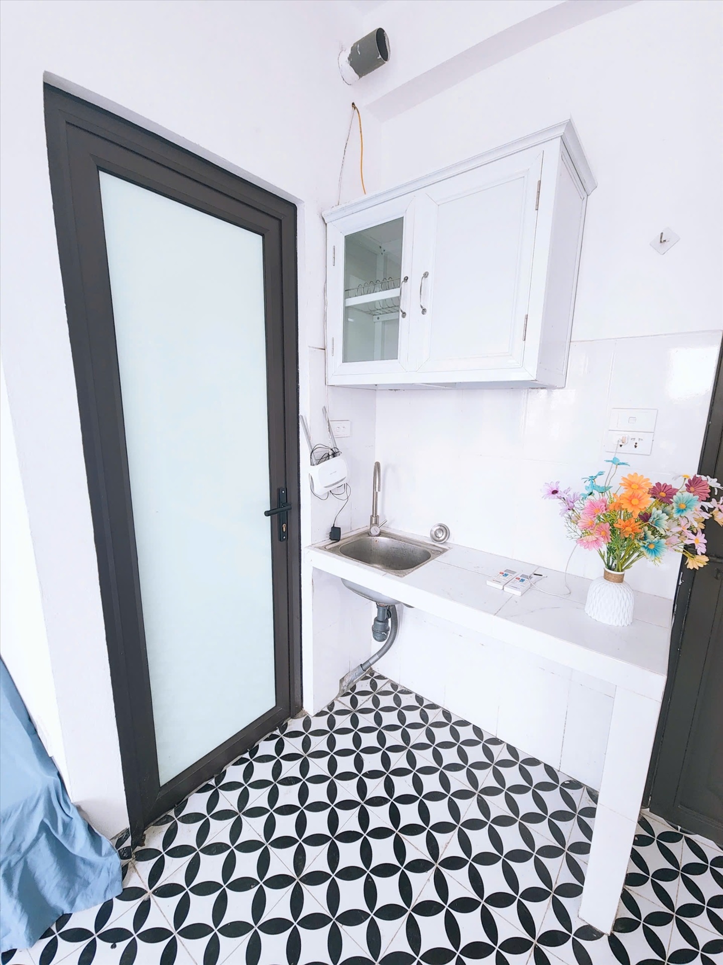 Phòng trọ -- 25m2 tại HappyHomes 2 Phú Thượng - Tây Hồ - Phòng bếp