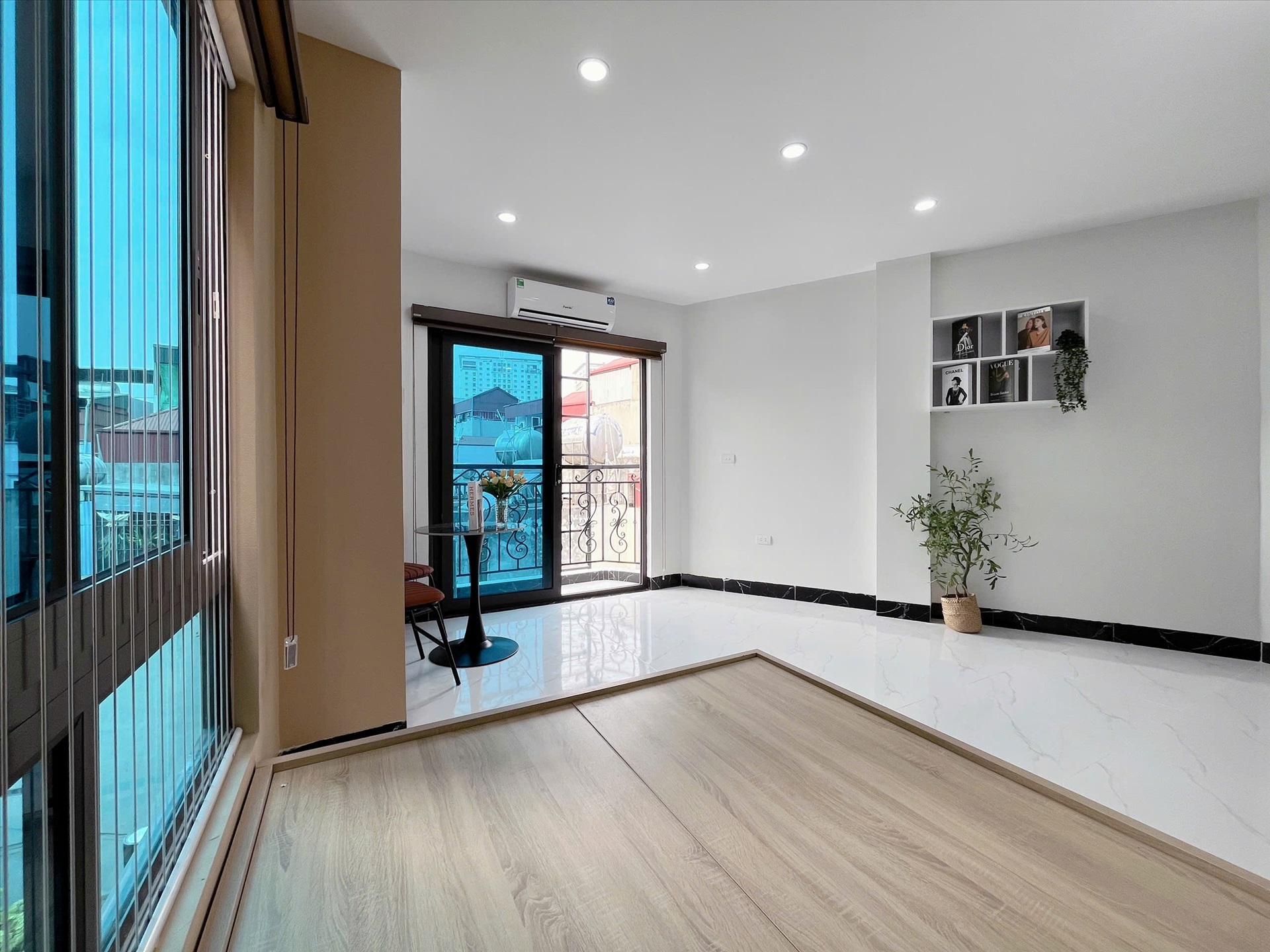 Phòng trọ Studio 35m2 tại Suha Home Minh Khai - Hai Bà Trưng - Phòng khách