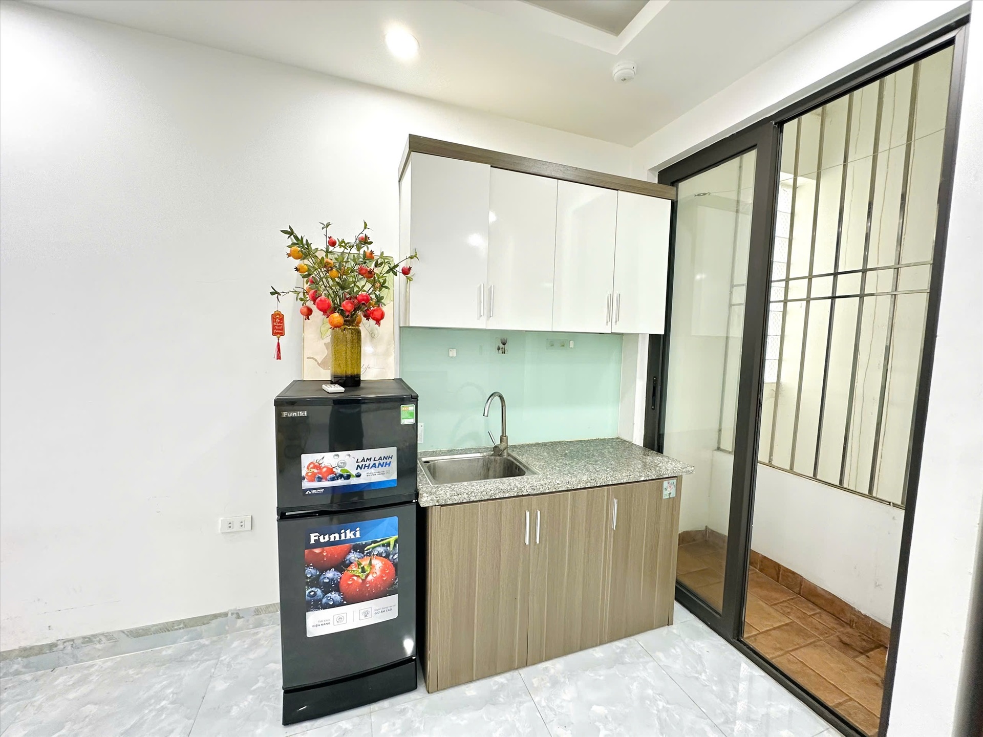 Phòng trọ Studio 30m2 tại TT House 3 Đường Láng - Đống Đa - Phòng bếp