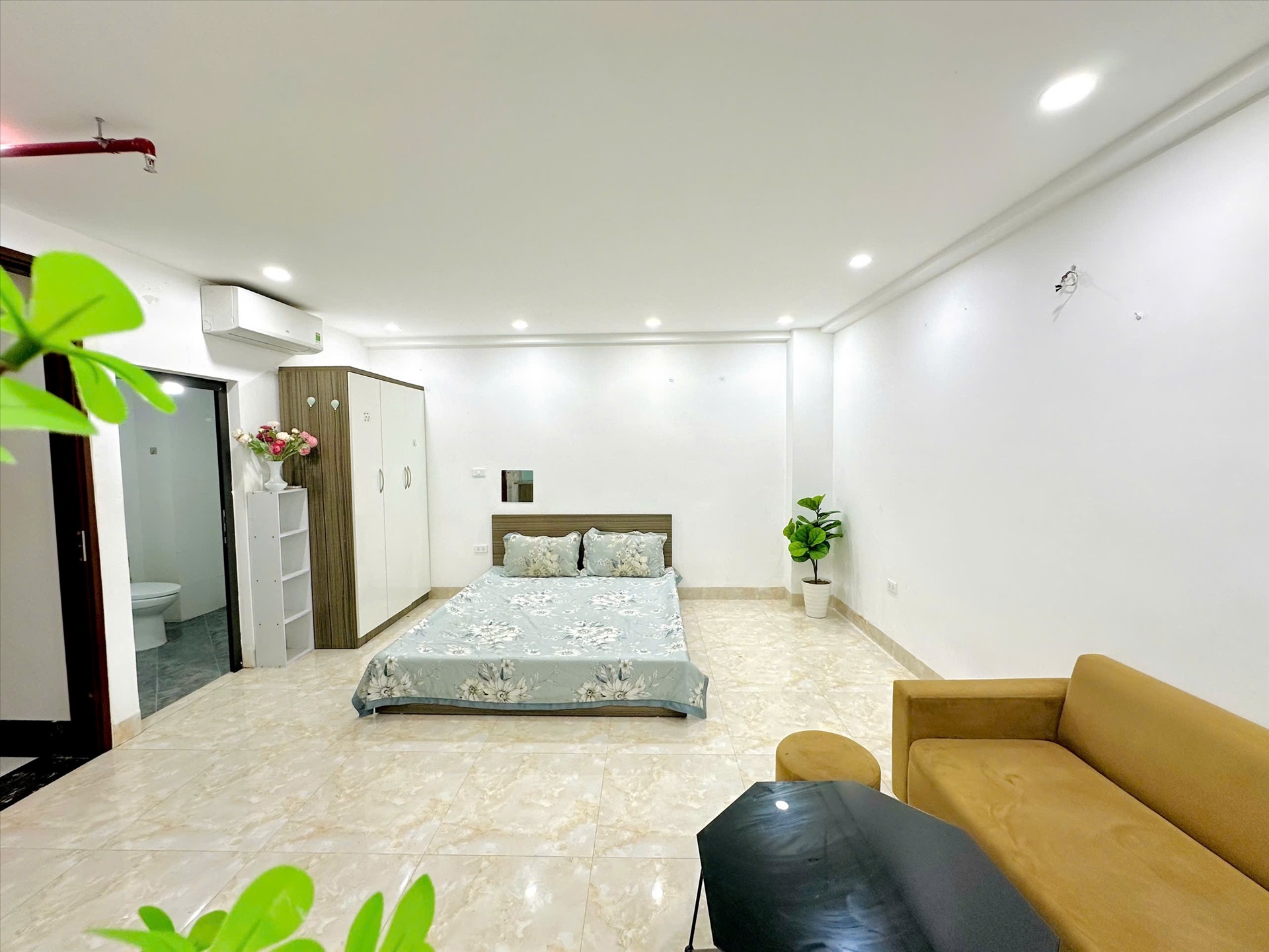 Phòng trọ Studio 30m2 tại TT House 3 Đường Láng - Đống Đa - Phòng ngủ