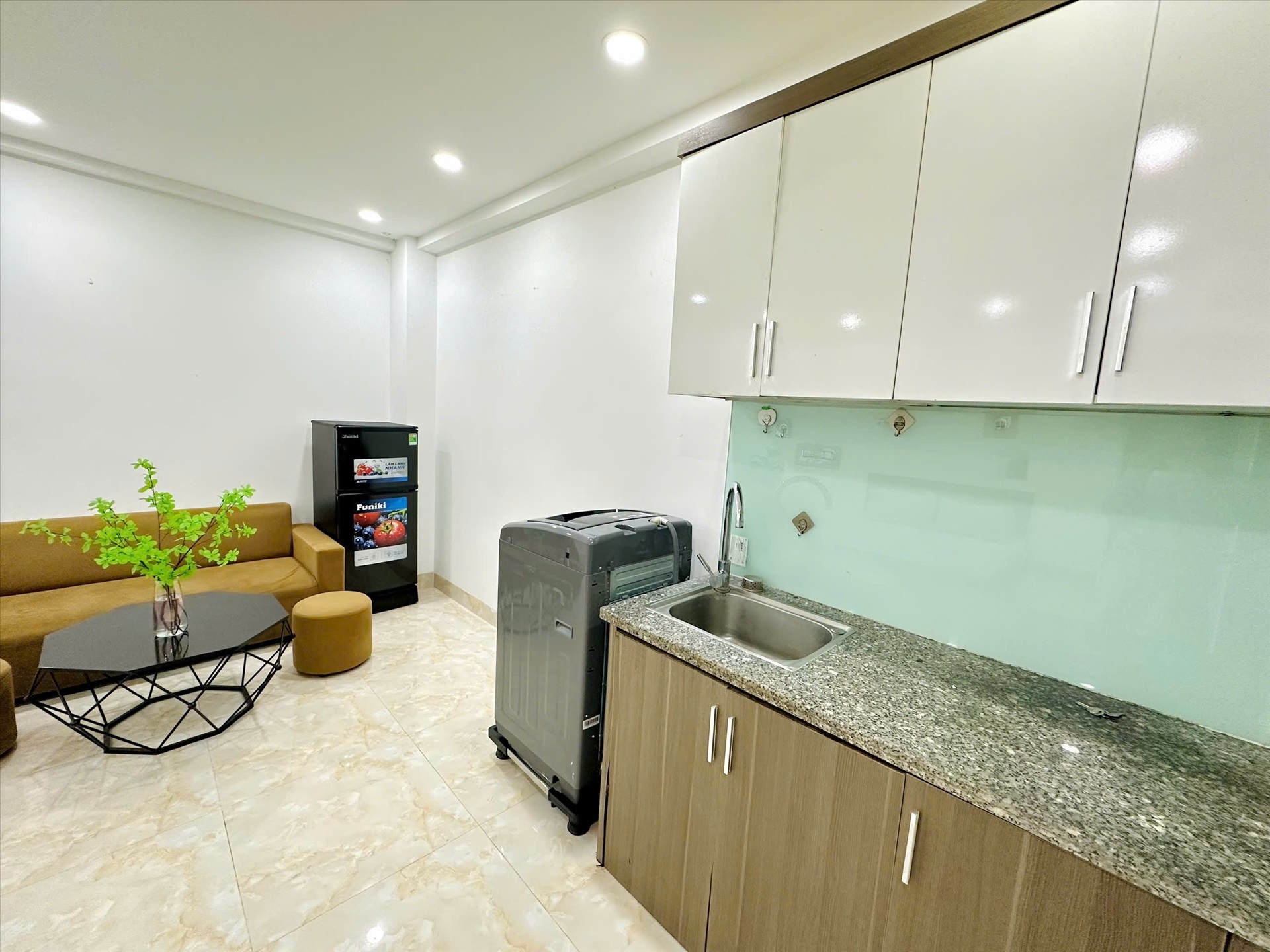 Phòng trọ Studio 30m2 tại TT House 3 Đường Láng - Đống Đa - Phòng bếp