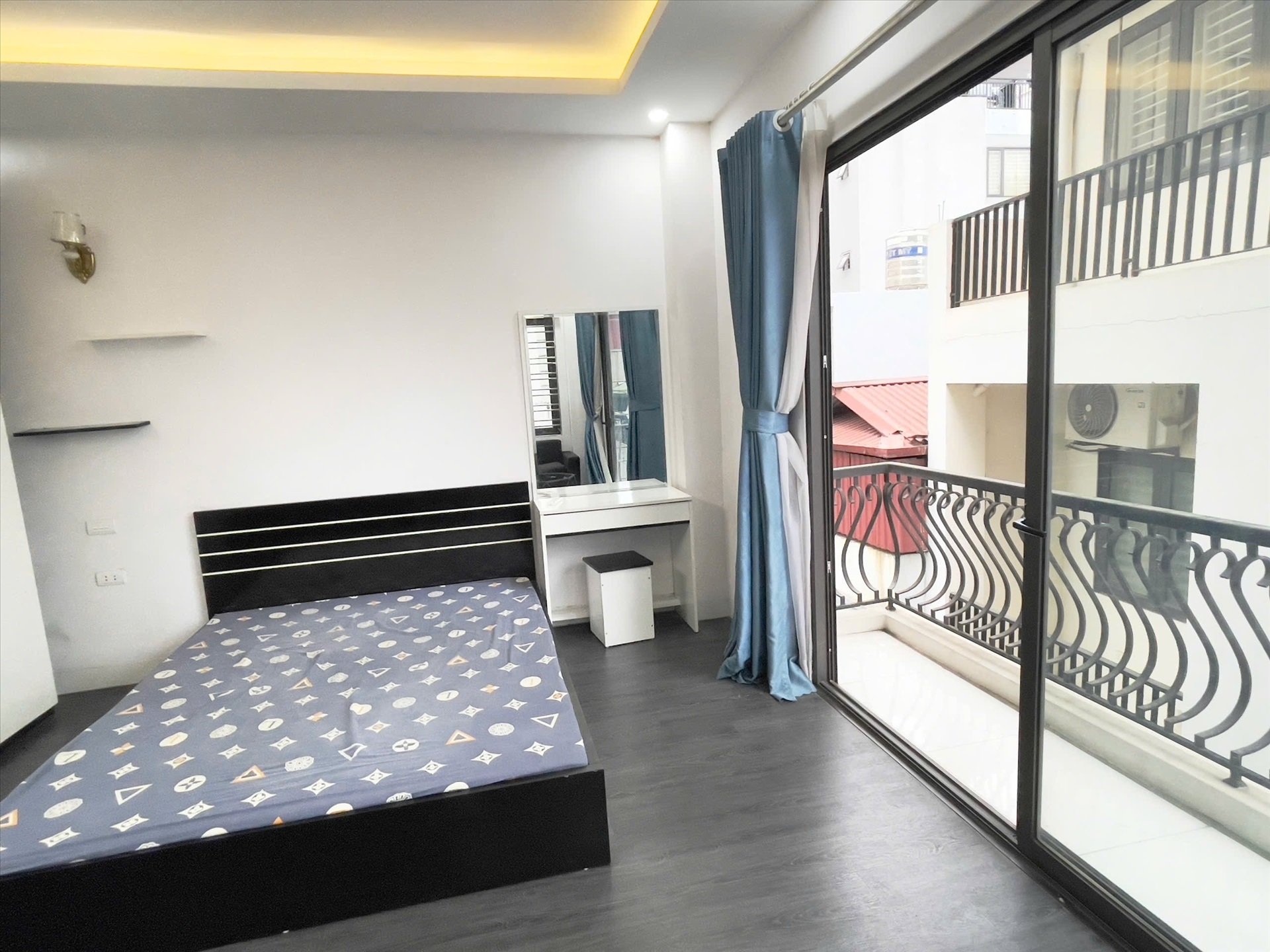 Phòng trọ Studio 35m2 tại Suha Home Lê Đức Thọ - Nam Từ Liêm - Phòng ngủ