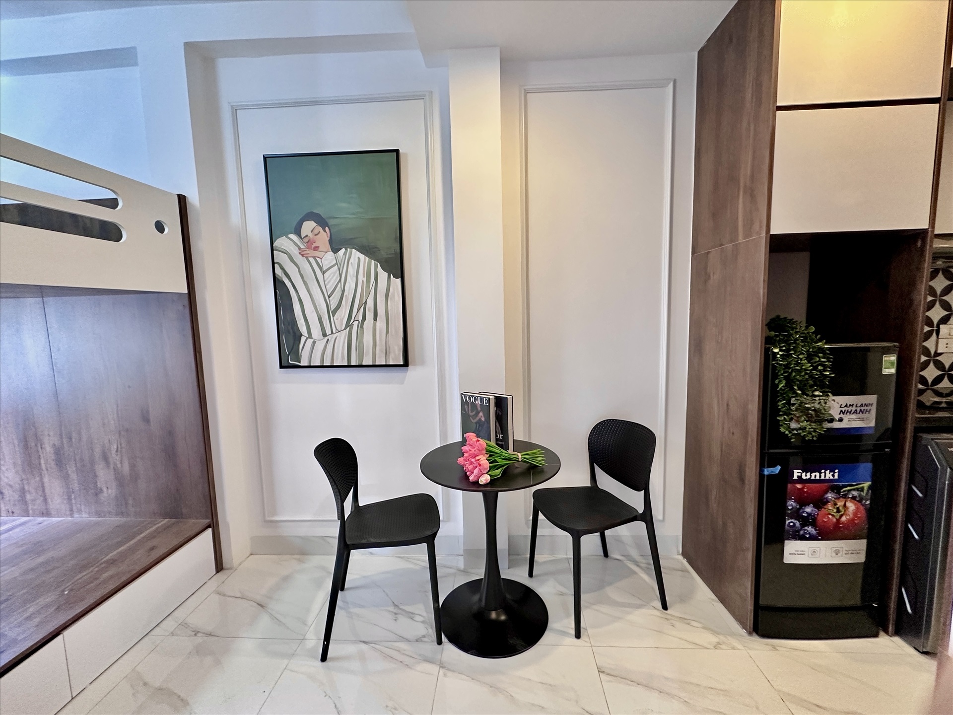 Phòng trọ Studio 25m2 tại Suha Home Xã Đàn - Đống Đa - Phòng khách