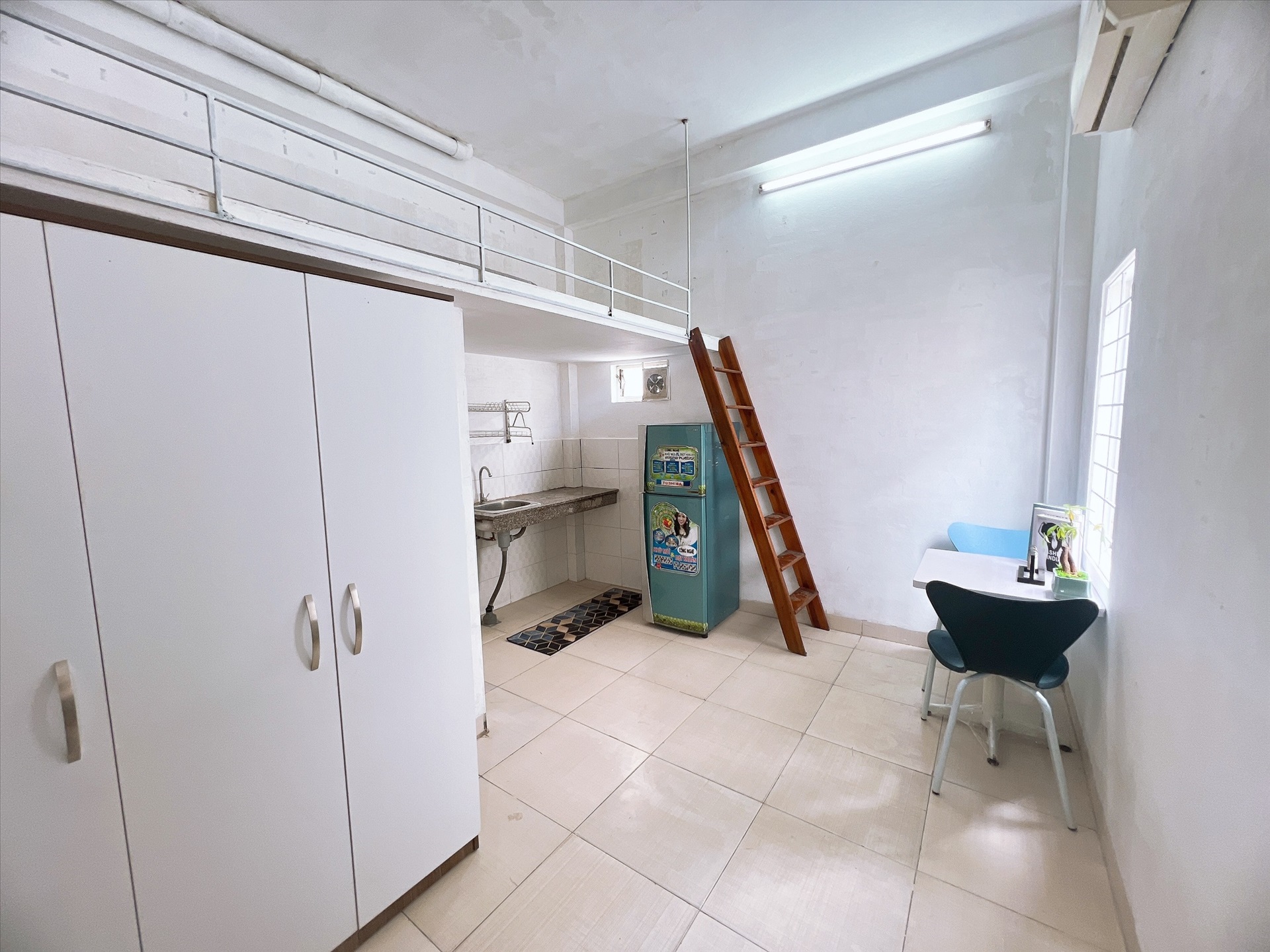 Phòng trọ Duplex 25m2 tại QHOME Đường Láng - Đống Đa - Phòng bếp