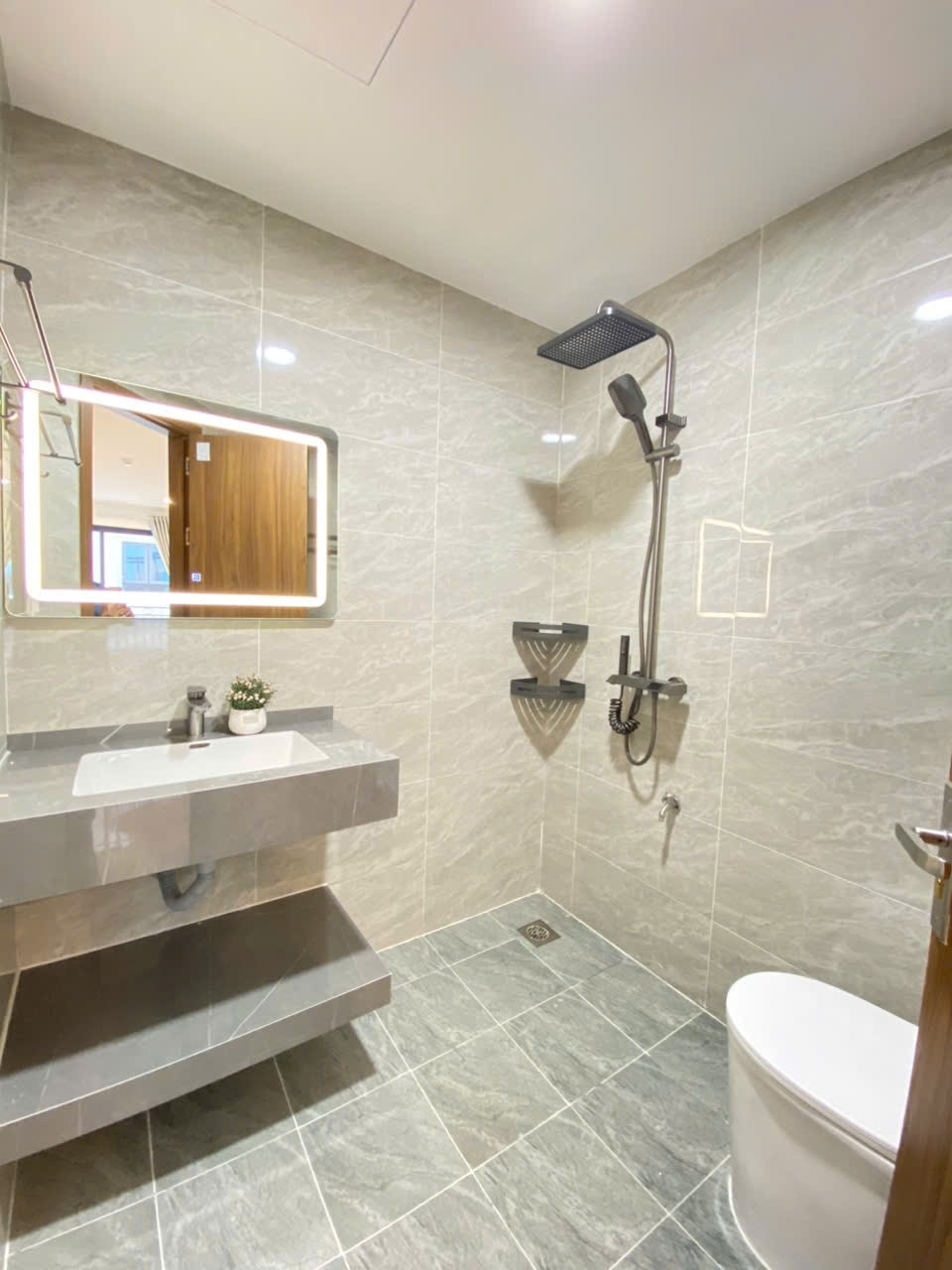 Phòng trọ Studio 35m2 tại 4PS Housing 2 Lạc Long Quân - Tây Hồ - Phòng tắm