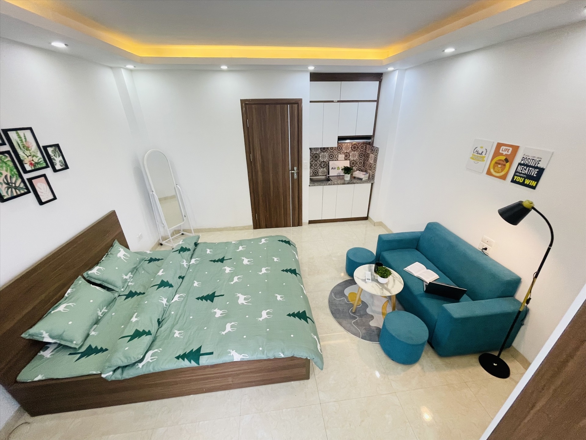 Phòng trọ Studio 25m2 tại Airstay Lê Duẩn - Đống Đa - Phòng khách