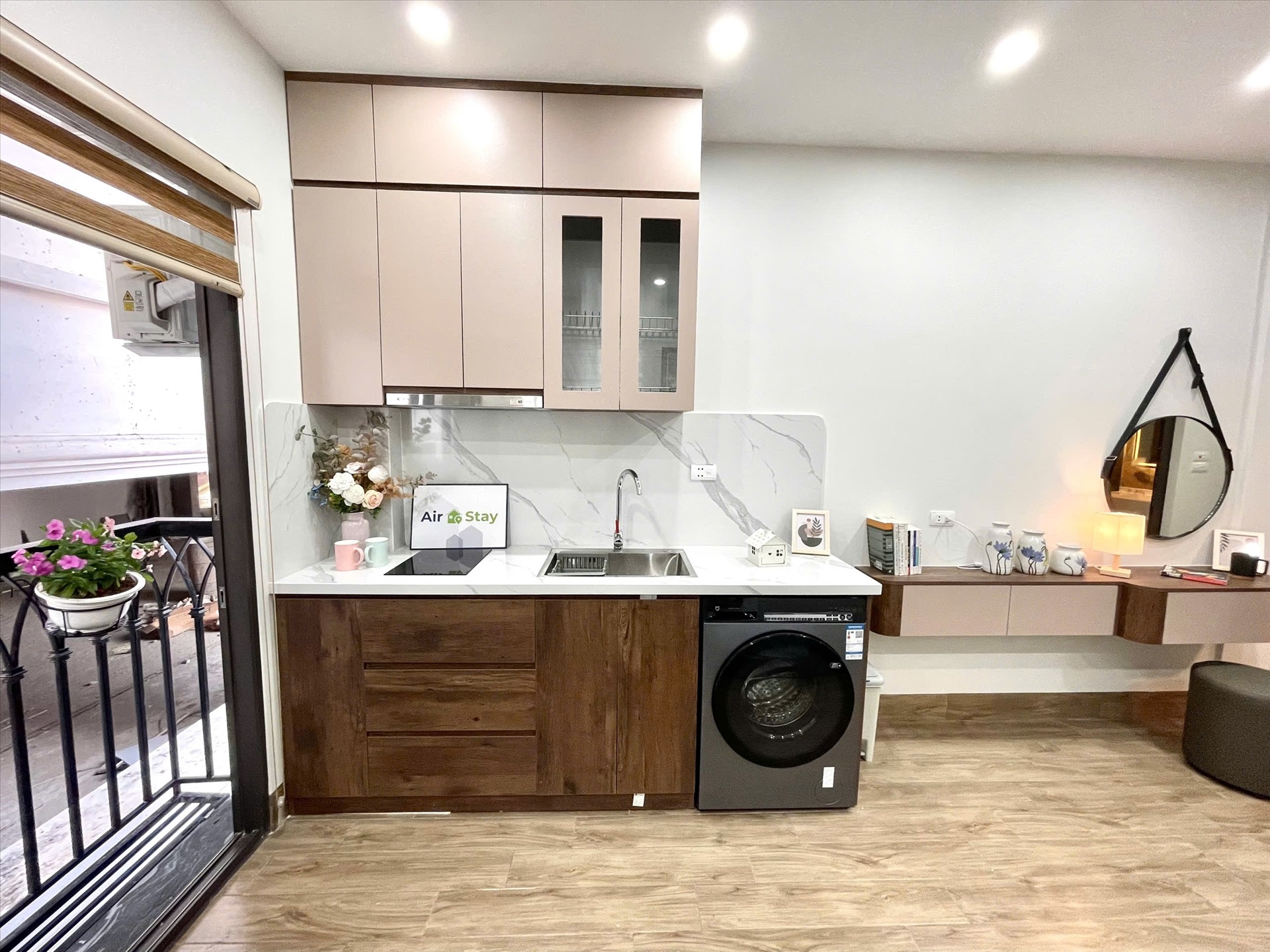 Phòng trọ Studio 28m2 tại Airstay Vương Thừa Vũ - Thanh Xuân - Phòng bếp