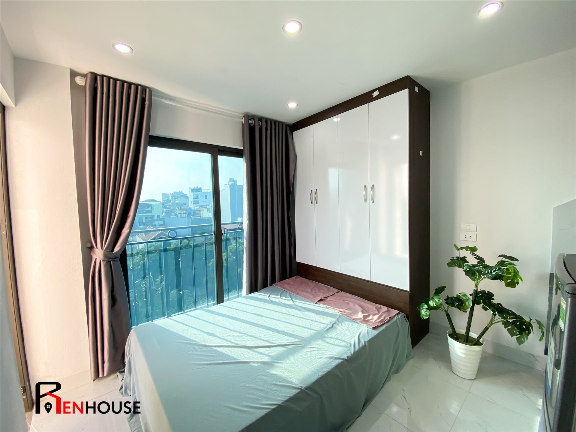 Phòng trọ Studio 22m2 tại RENHOUSE An Dương Vương - Tây Hồ - Phòng ngủ