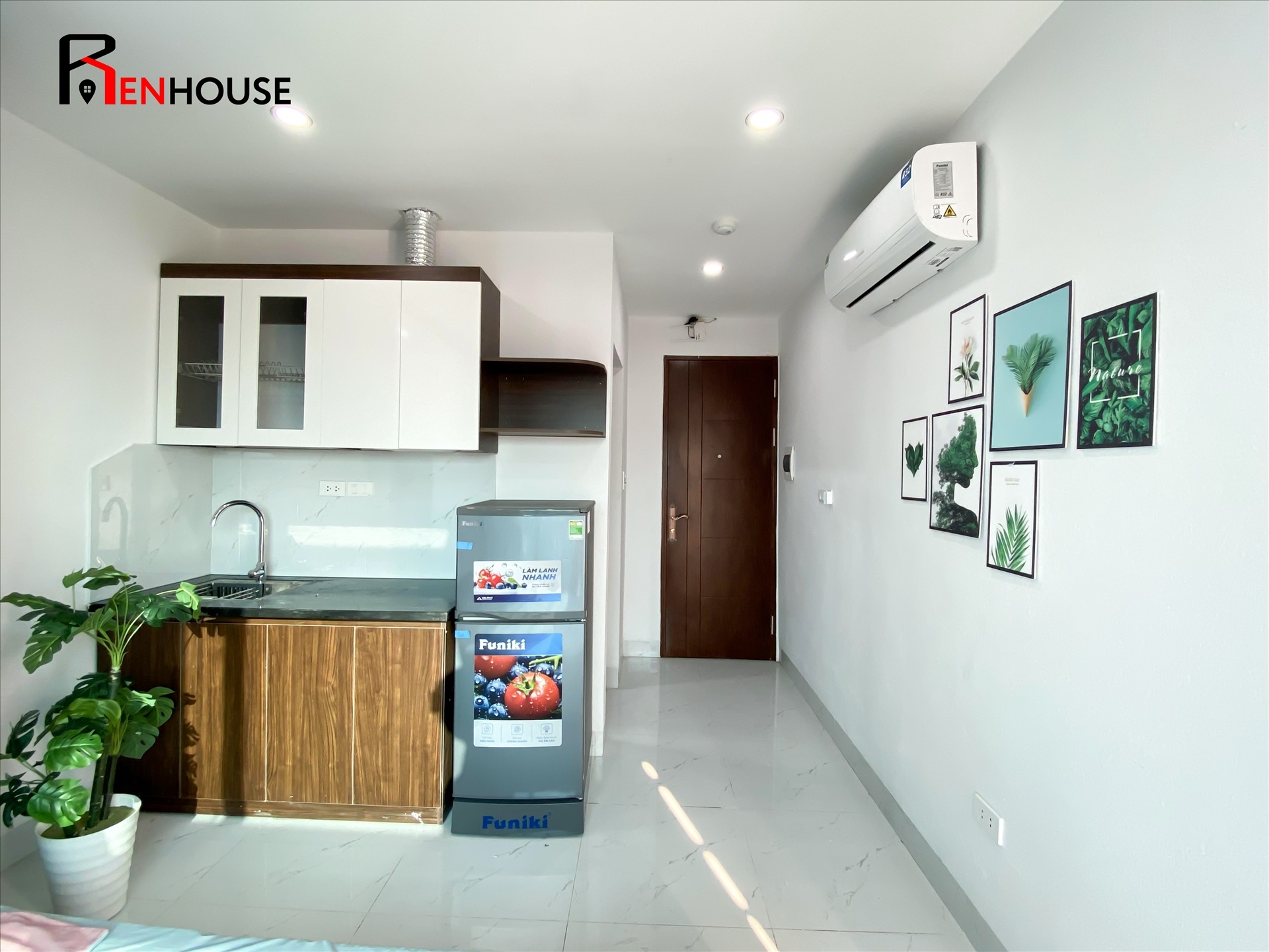 Phòng trọ Studio 22m2 tại RENHOUSE An Dương Vương - Tây Hồ - Phòng bếp