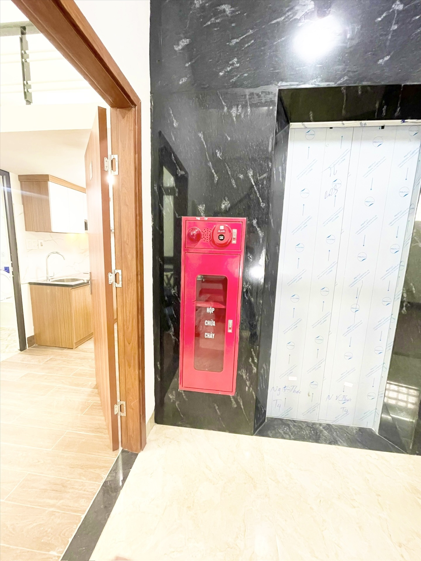 Phòng trọ Duplex 25m2 tại BP Home 2 Yên Hòa - Cầu Giấy - Phòng bếp