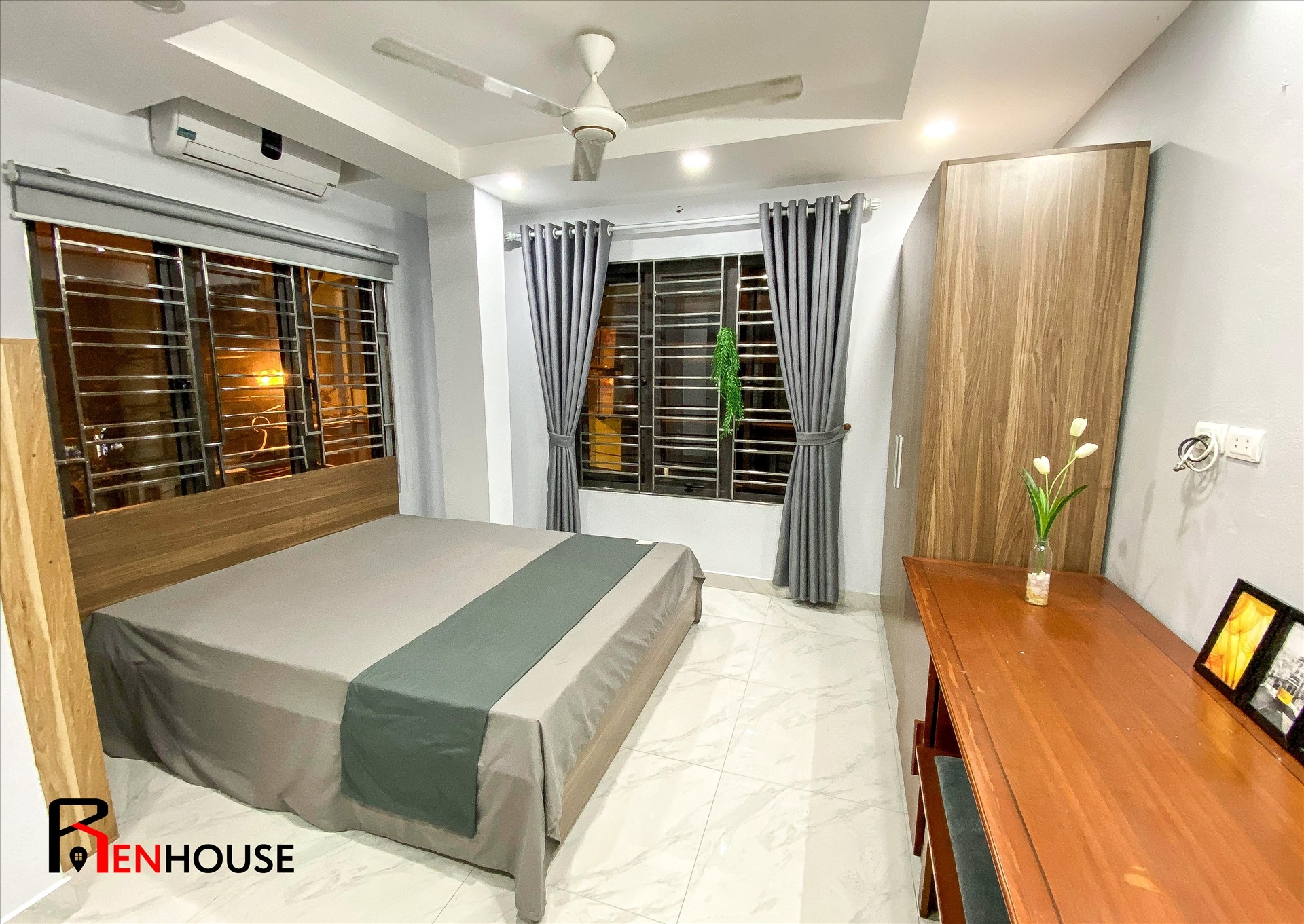 Phòng trọ Studio 30m2 tại RenHouse Đình Thôn - Nam Từ Liêm - Phòng ngủ