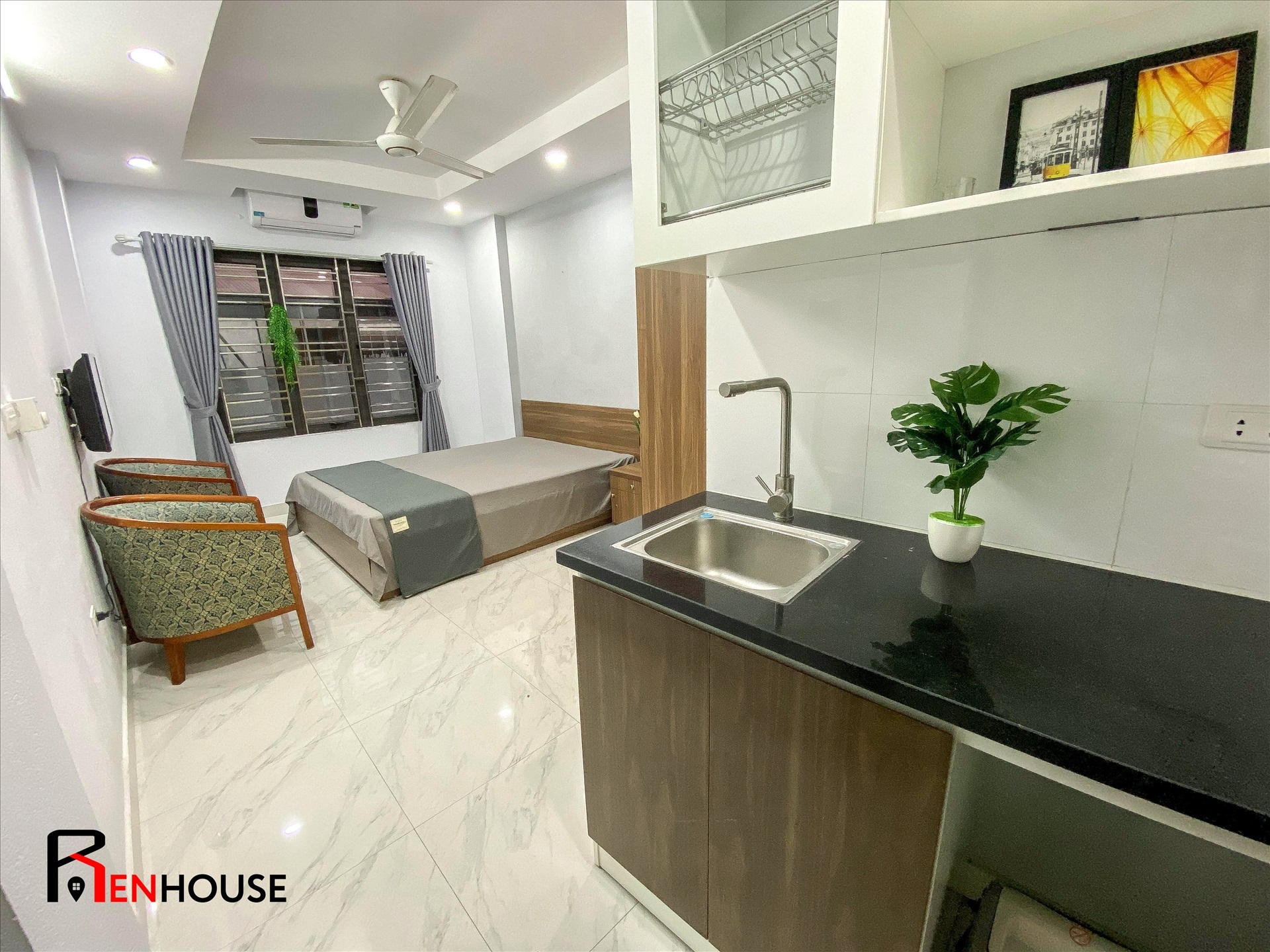 Phòng trọ Studio 28m2 tại RenHouse Đình Thôn - Nam Từ Liêm - Phòng bếp