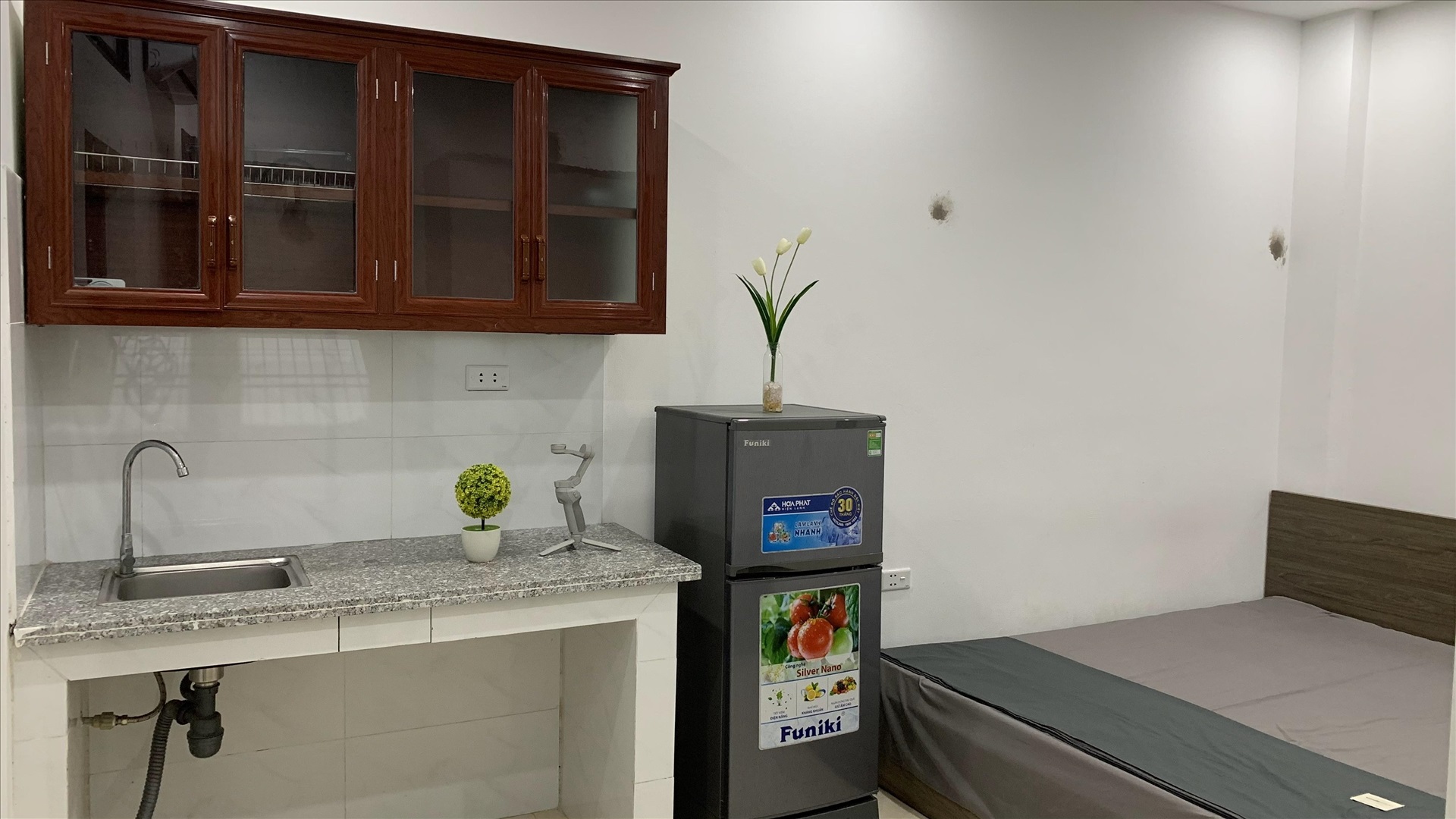 Phòng trọ Studio 25m2 tại RENHOUSE Dương Quảng Hàm - Cầu Giấy - Phòng bếp