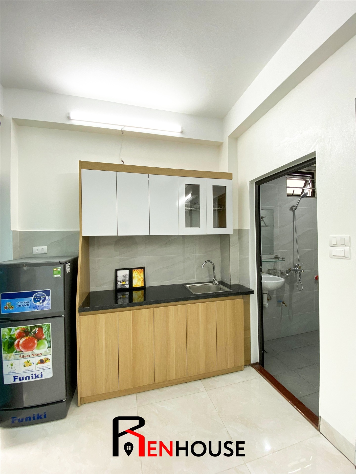 Phòng trọ Studio 28m2 tại RenHouse 4 Mỹ Đình - Nam Từ Liêm - Phòng bếp