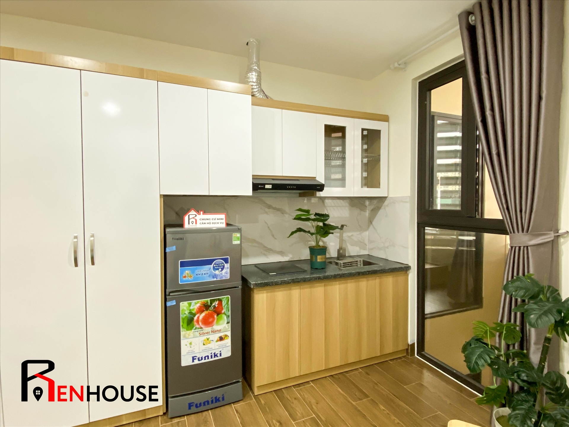 Phòng trọ Studio 26m2 tại RenHouse 4 Trần Thái Tông - Cầu Giấy - Phòng bếp