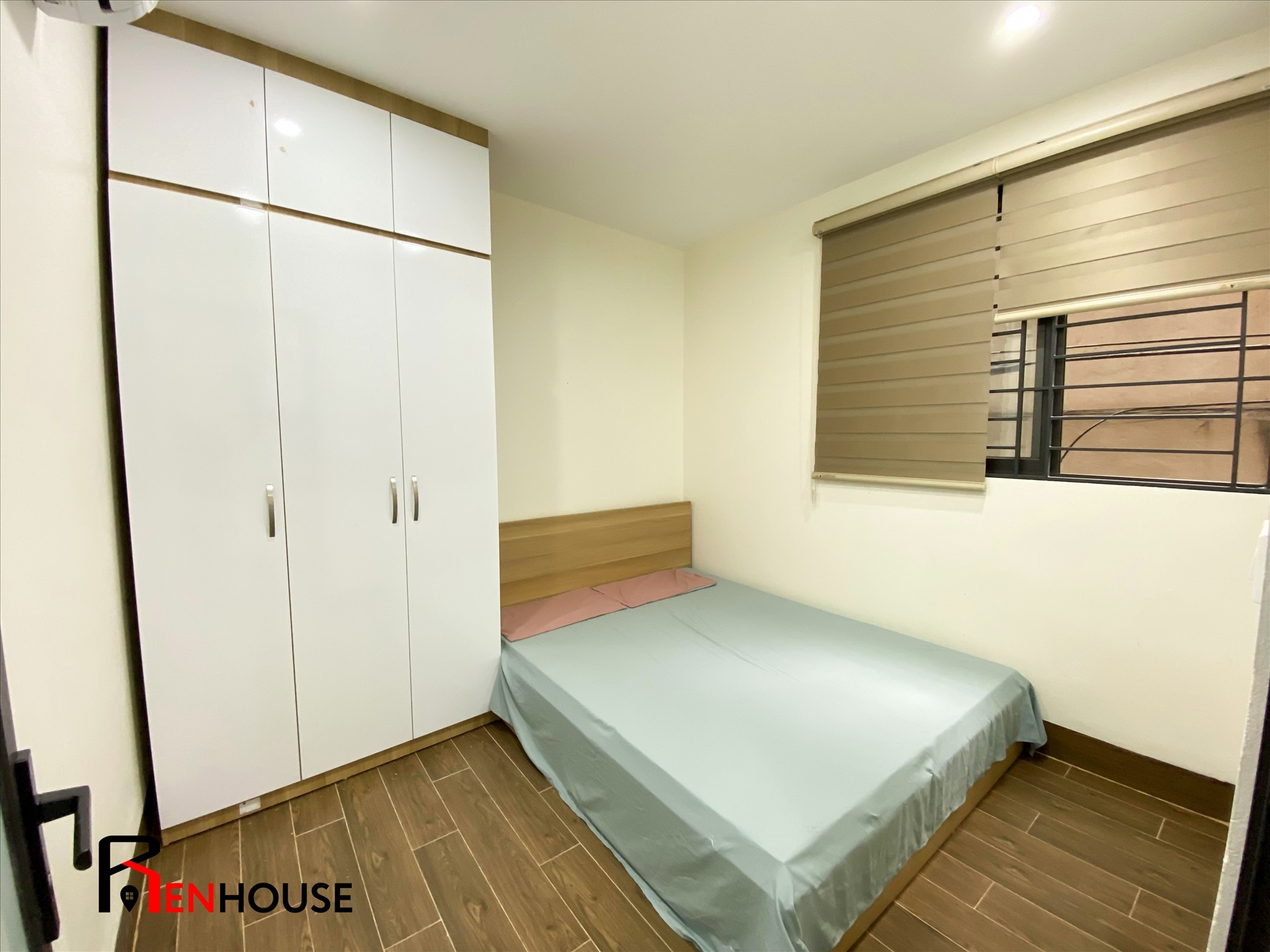 Phòng trọ 1 Phòng ngủ 31m2 tại RenHouse 4 Trần Thái Tông - Cầu Giấy - Phòng ngủ