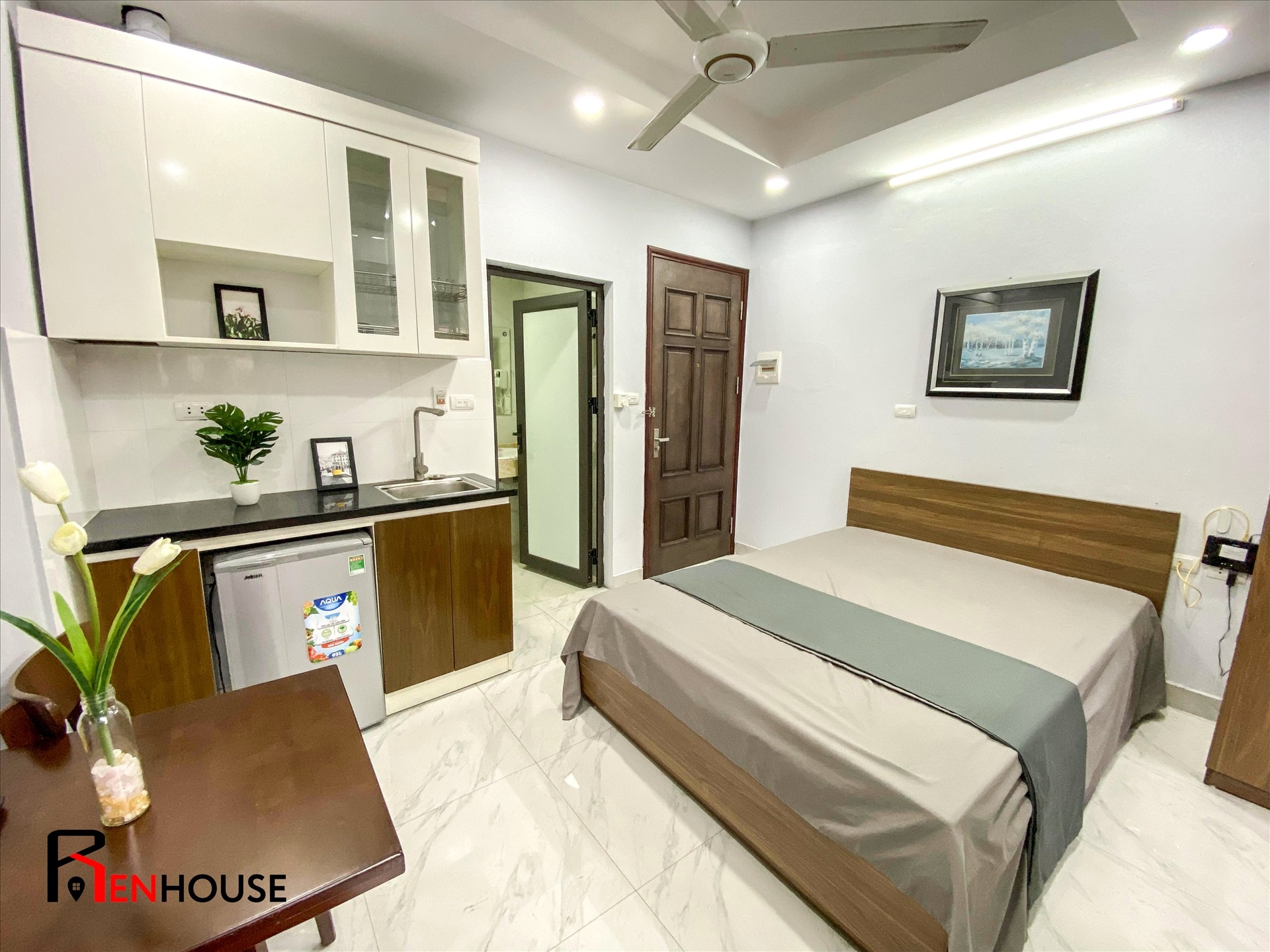 Phòng trọ Studio 25m2 tại RenHouse Đình Thôn - Nam Từ Liêm - Phòng ngủ