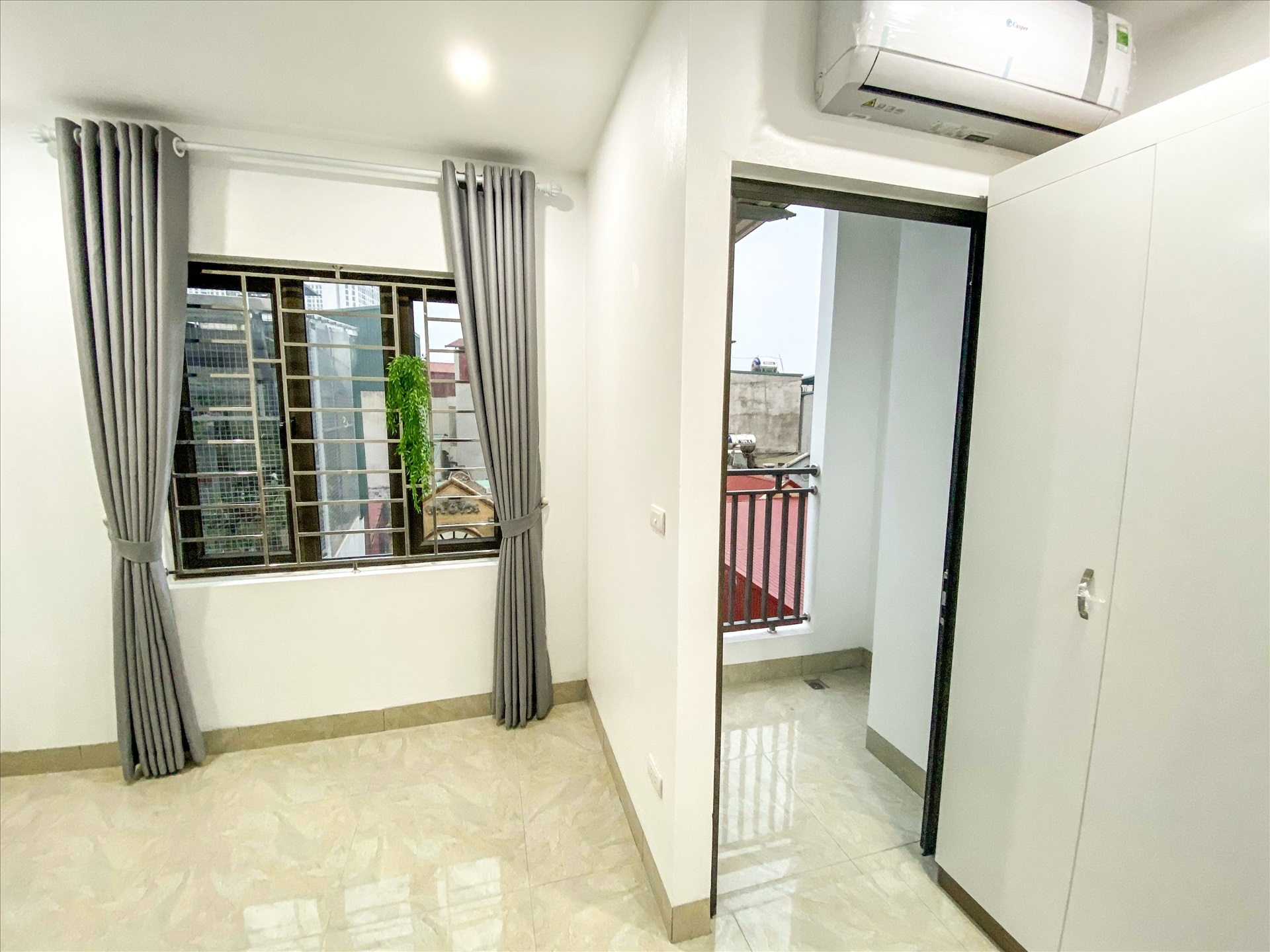 Phòng trọ 1 Phòng ngủ 40m2 tại RenHouse 1 Mỹ Đình - Nam Từ Liêm - Ban công