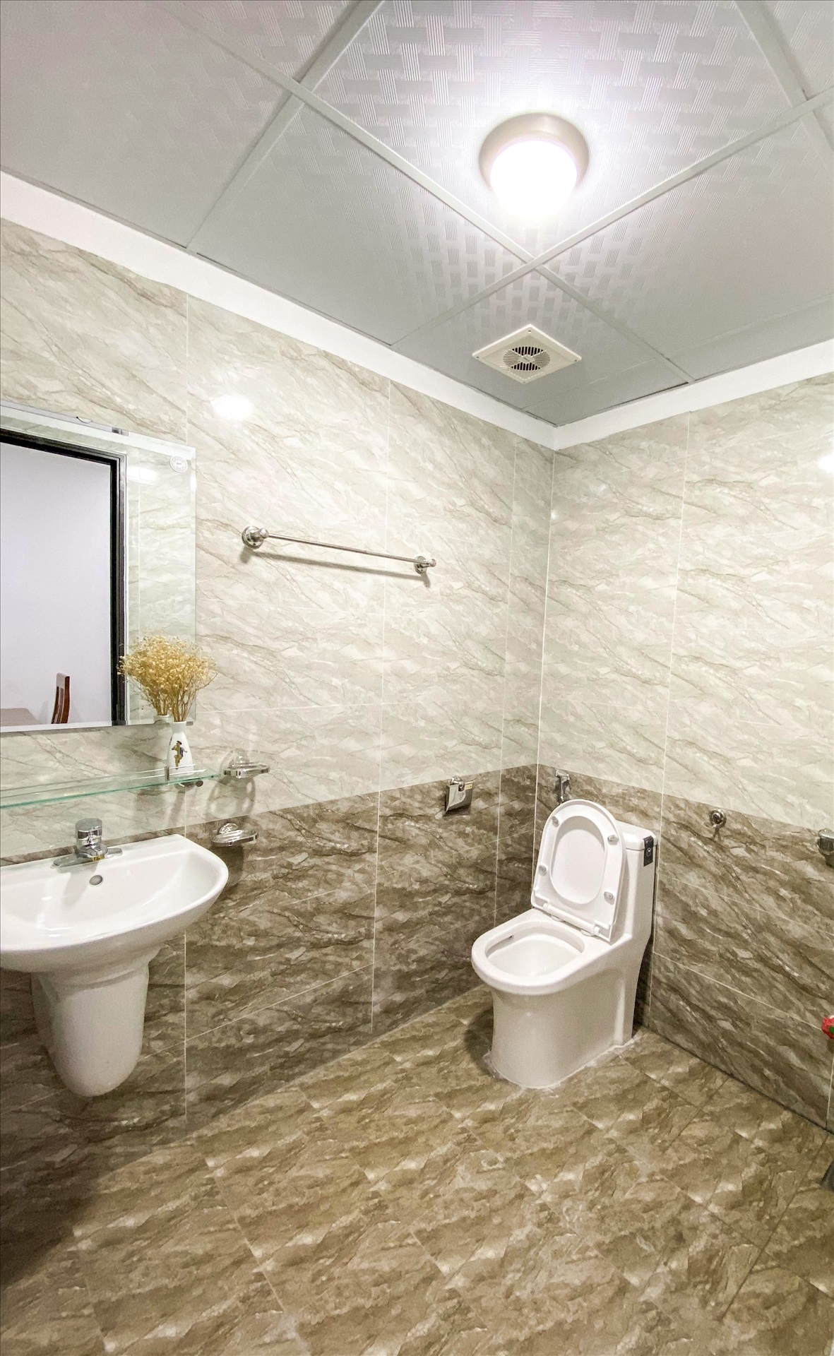 Phòng trọ 1 Phòng ngủ 40m2 tại RenHouse 1 Mỹ Đình - Nam Từ Liêm - Phòng tắm