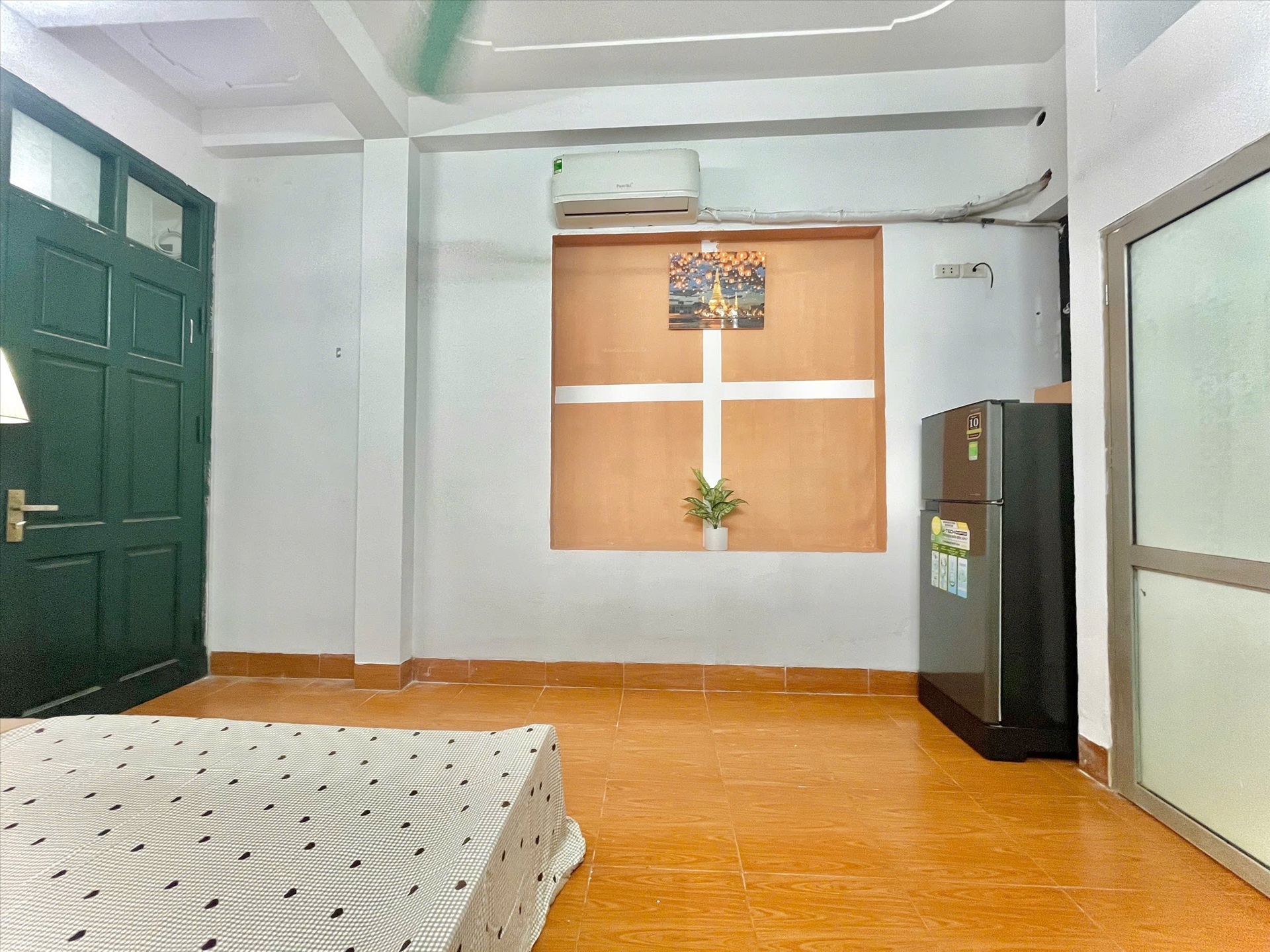 Phòng trọ Studio 25m2 tại Time House Trần Quốc Vượng - Cầu Giấy - Phòng khách