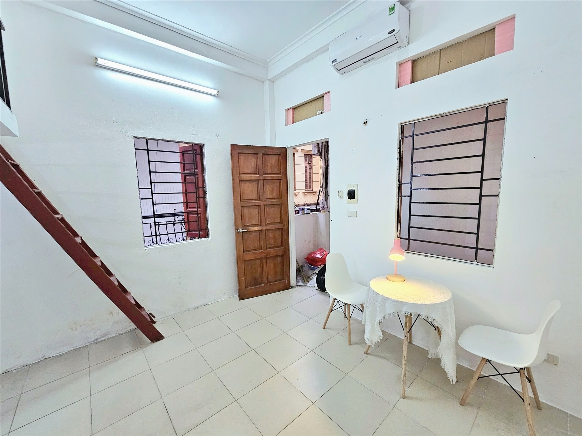 Phòng trọ Duplex 25m2 tại TimeHouse Cầu Giấy - Cầu Giấy - Phòng khách