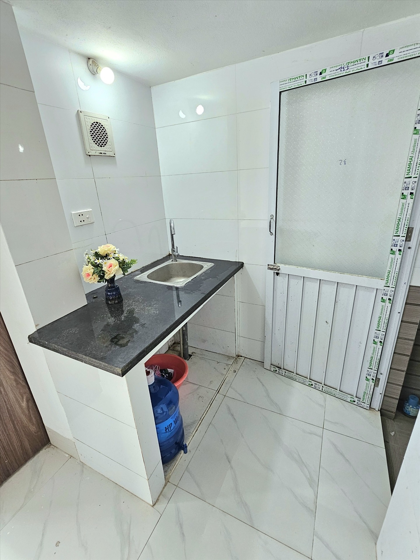 Phòng trọ Studio 30m2 tại Time House 8 Cổ Nhuế - Bắc Từ Liêm - Phòng bếp