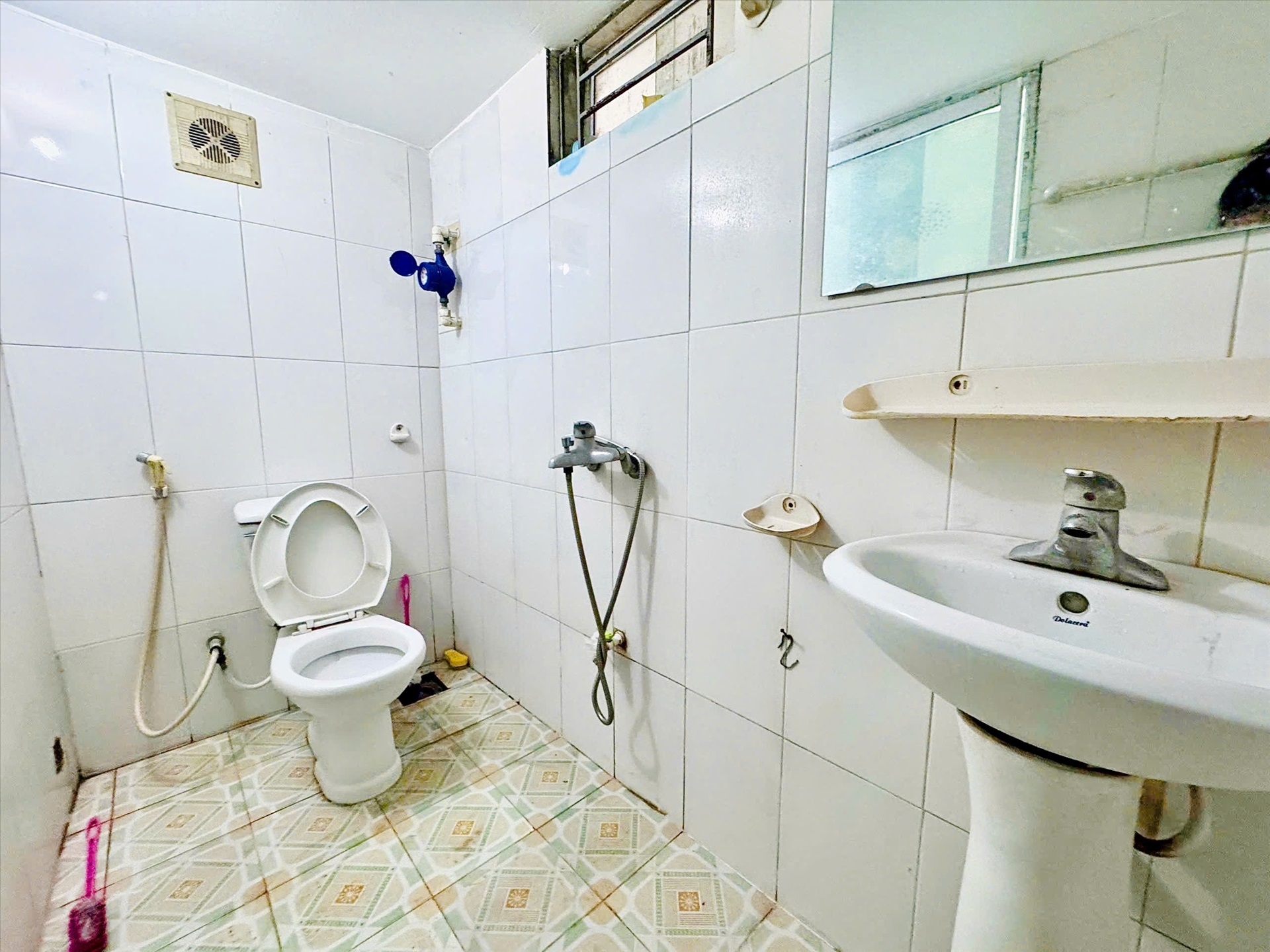 Phòng trọ Studio 25m2 tại Time House Chùa Láng - Đống Đa - Phòng tắm