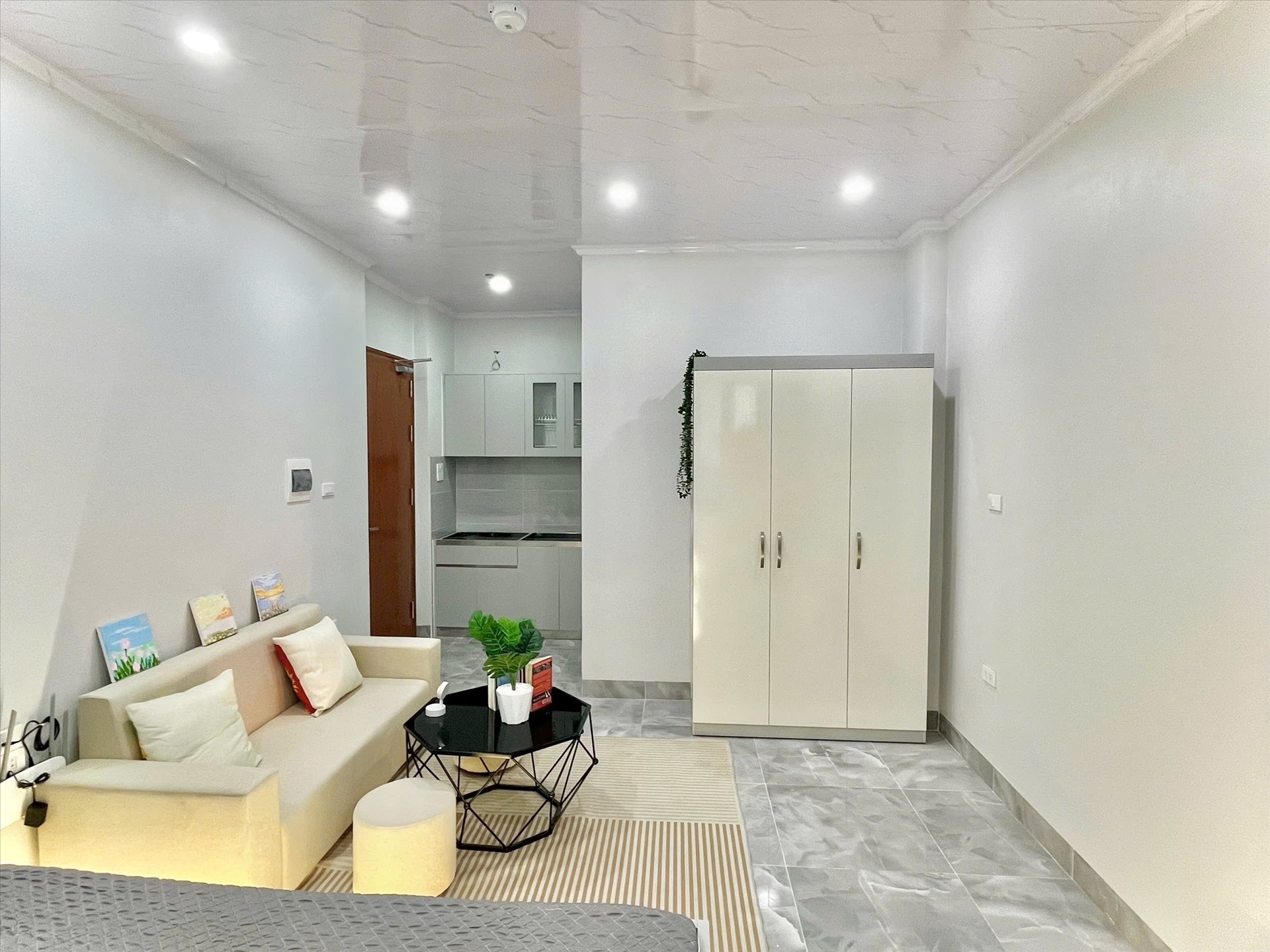 Phòng trọ Studio 25m2 tại Timehouse 3 Phú Mỹ - Nam Từ Liêm - Phòng khách