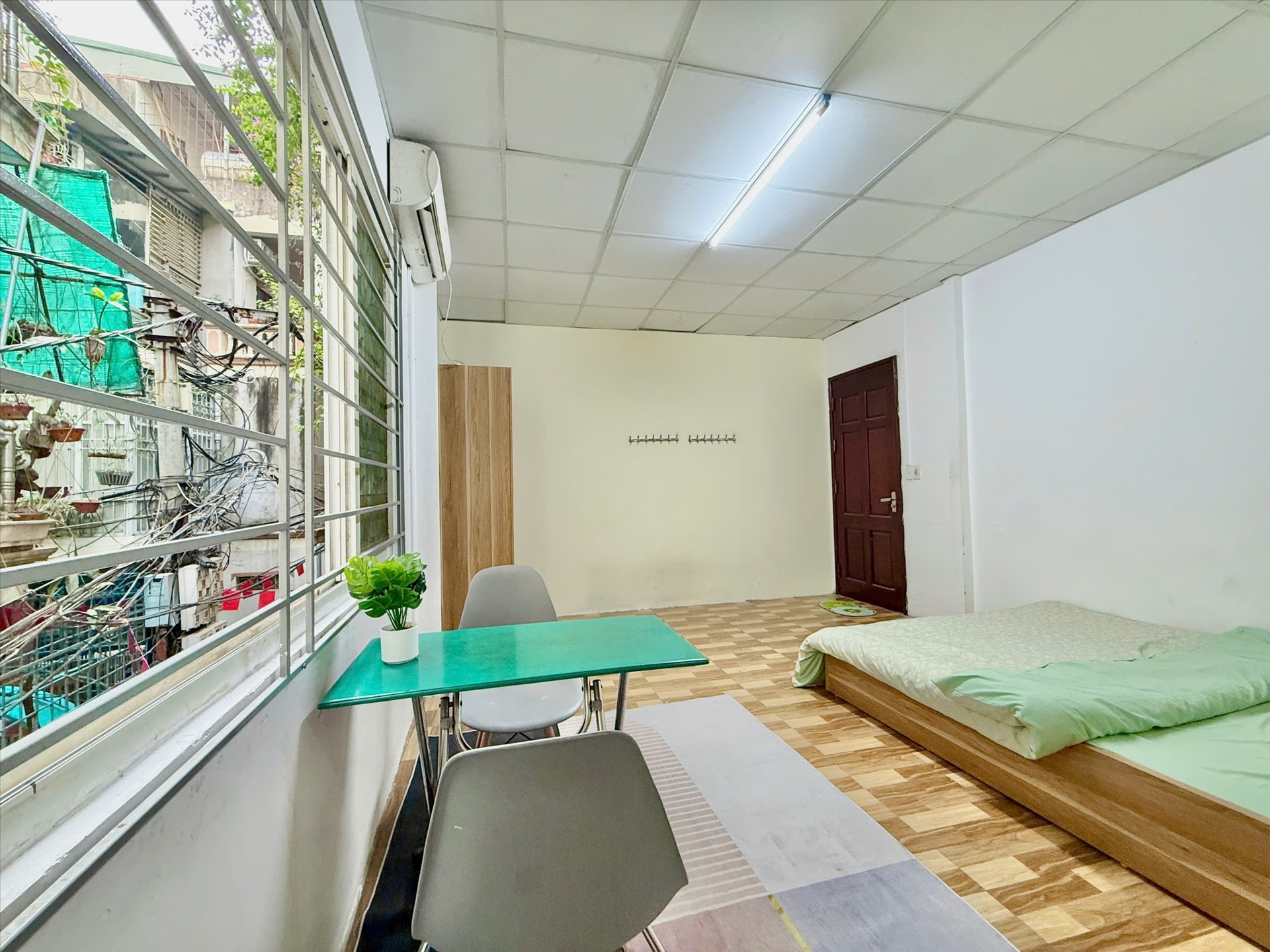 Phòng trọ Studio 30m2 tại Time House Lạc Long Quân - Tây Hồ - Phòng khách