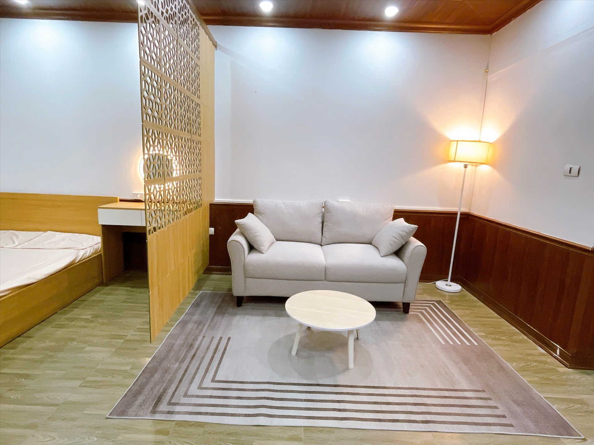 Phòng trọ Studio 25m2 tại Friends Team Hoàng Hoa Thám - Ba Đình - Phòng khách