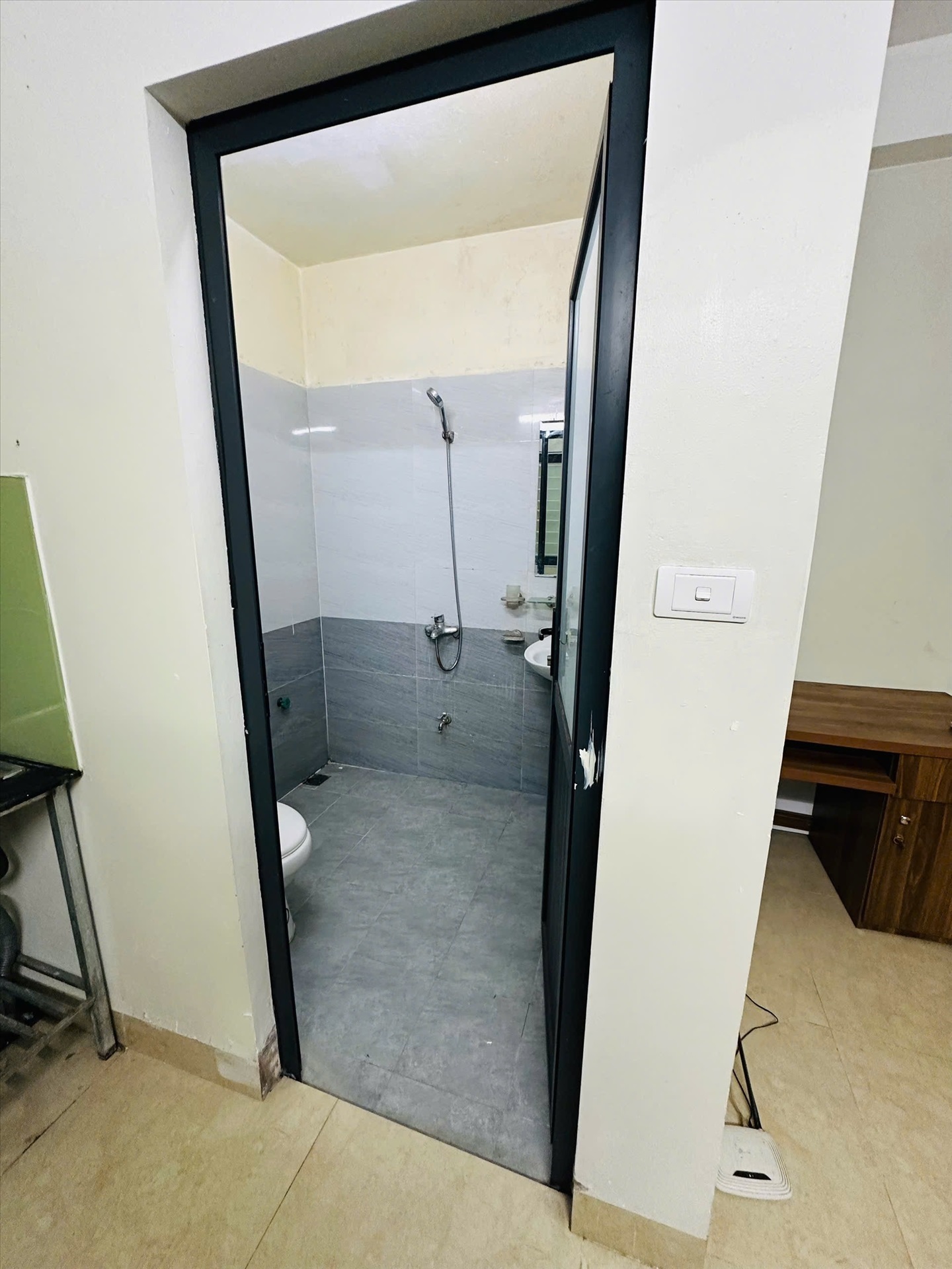 Phòng trọ Studio 25m2 tại Friends Team Yên Hòa - Cầu Giấy - Phòng tắm