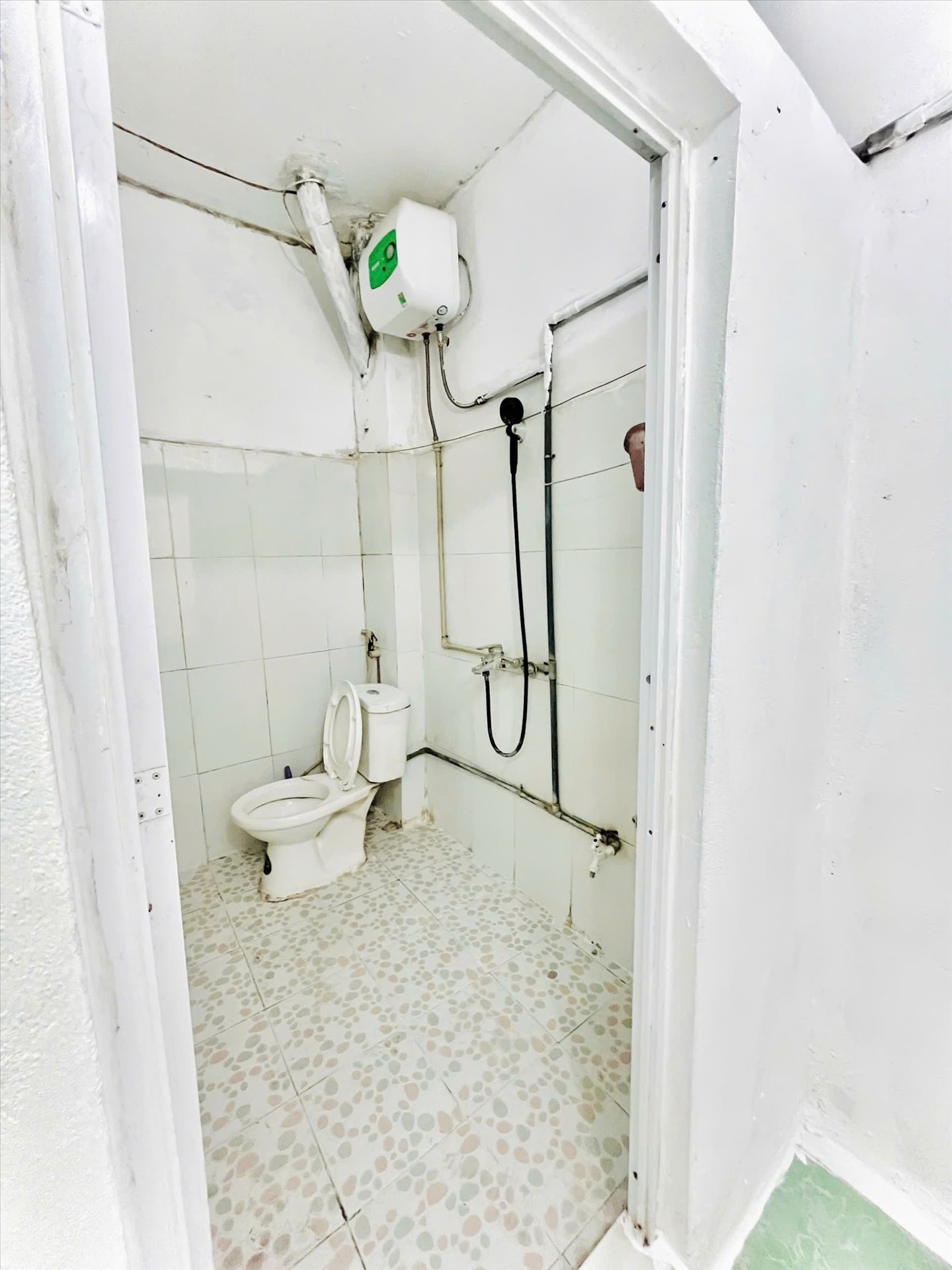 Phòng trọ Studio 20m2 tại Time House 4 Cầu Diễn - Bắc Từ Liêm - Phòng tắm