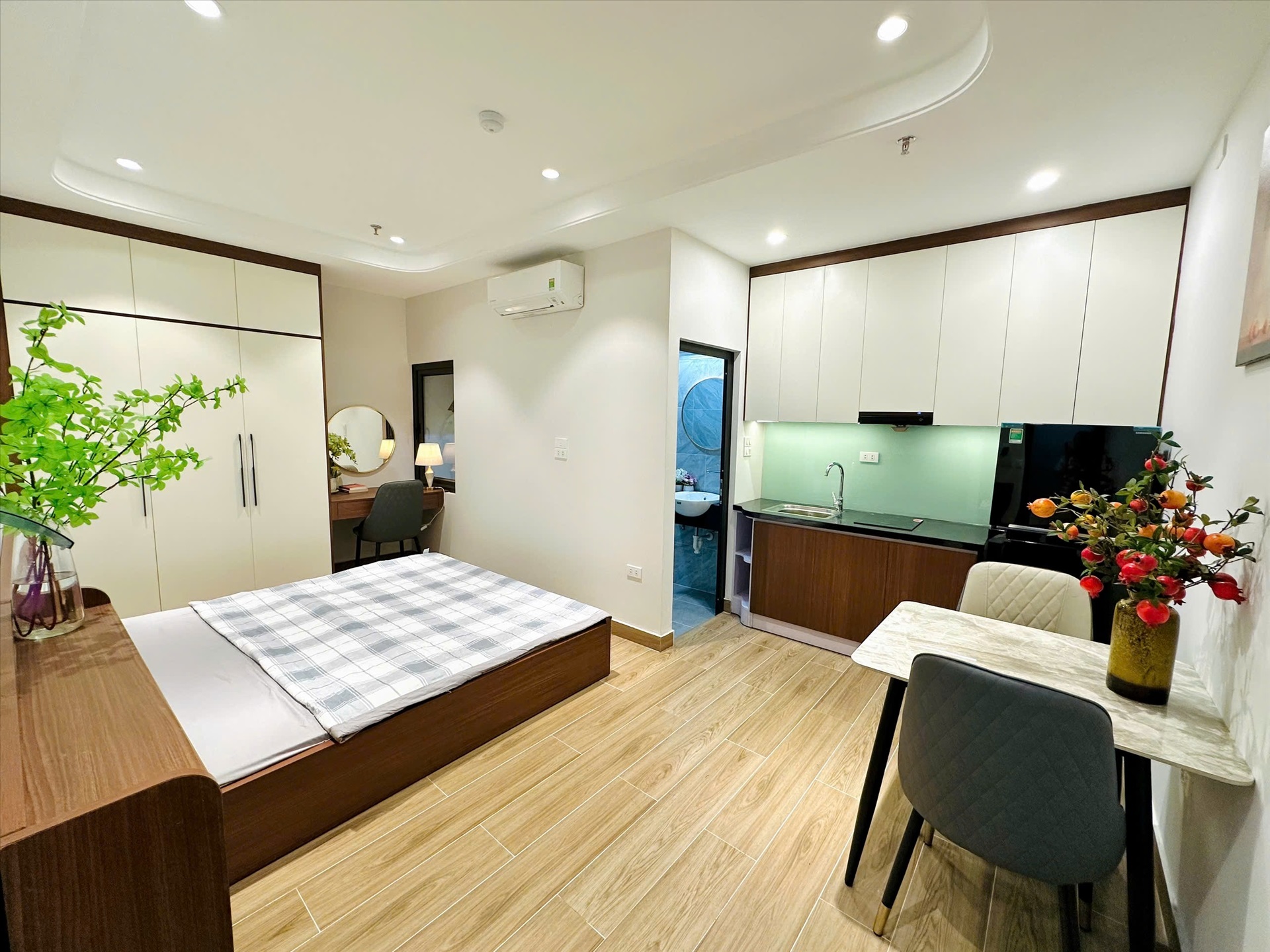 Phòng trọ Studio 30m2 tại TT House Trần Duy Hưng - Cầu Giấy - Phòng bếp