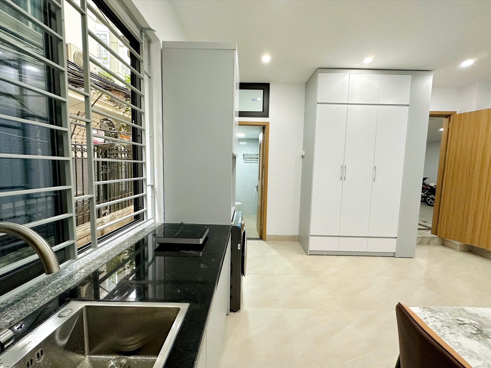 Phòng trọ Studio 35m2 tại TT House 1 Thổ Quan 1 - Đống Đa - Phòng bếp