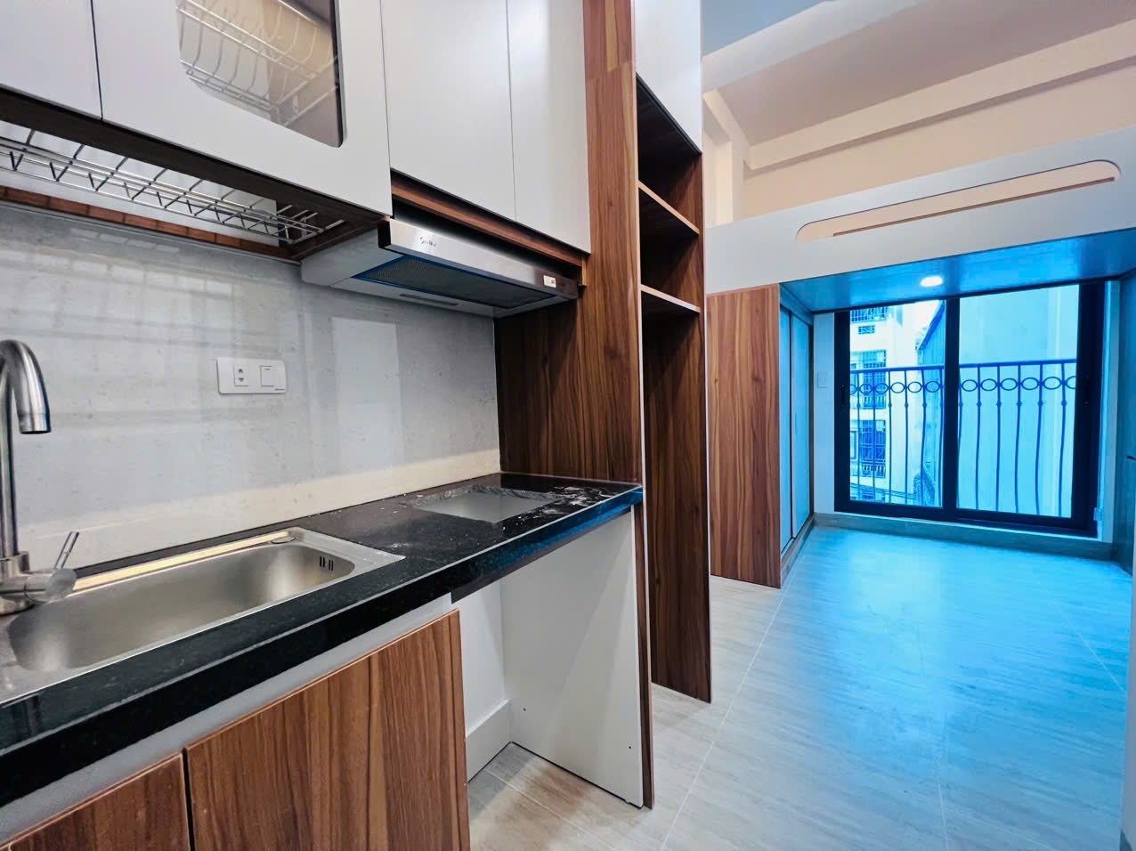 Phòng trọ Duplex 25m2 tại FUNHOME Phạm Văn Đồng - Bắc Từ Liêm - Phòng bếp