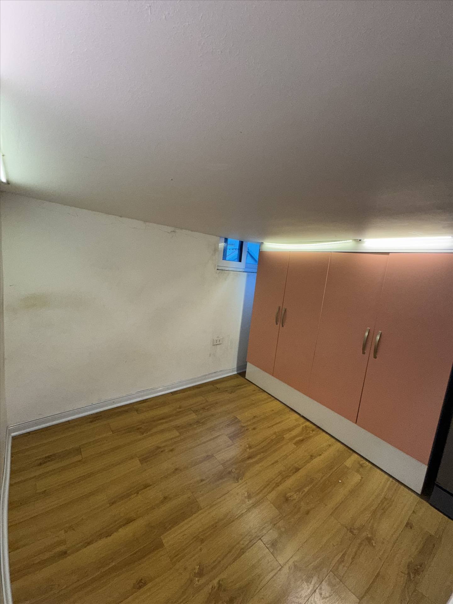 Phòng trọ Duplex 35m2 tại ĐT House Cầu Giấy - Cầu Giấy - Phòng khách