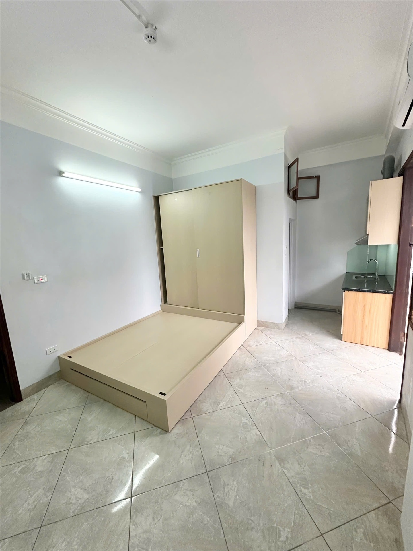 Phòng trọ GENZ Home Phú Diễn - Bắc Từ Liêm - Phòng (*)