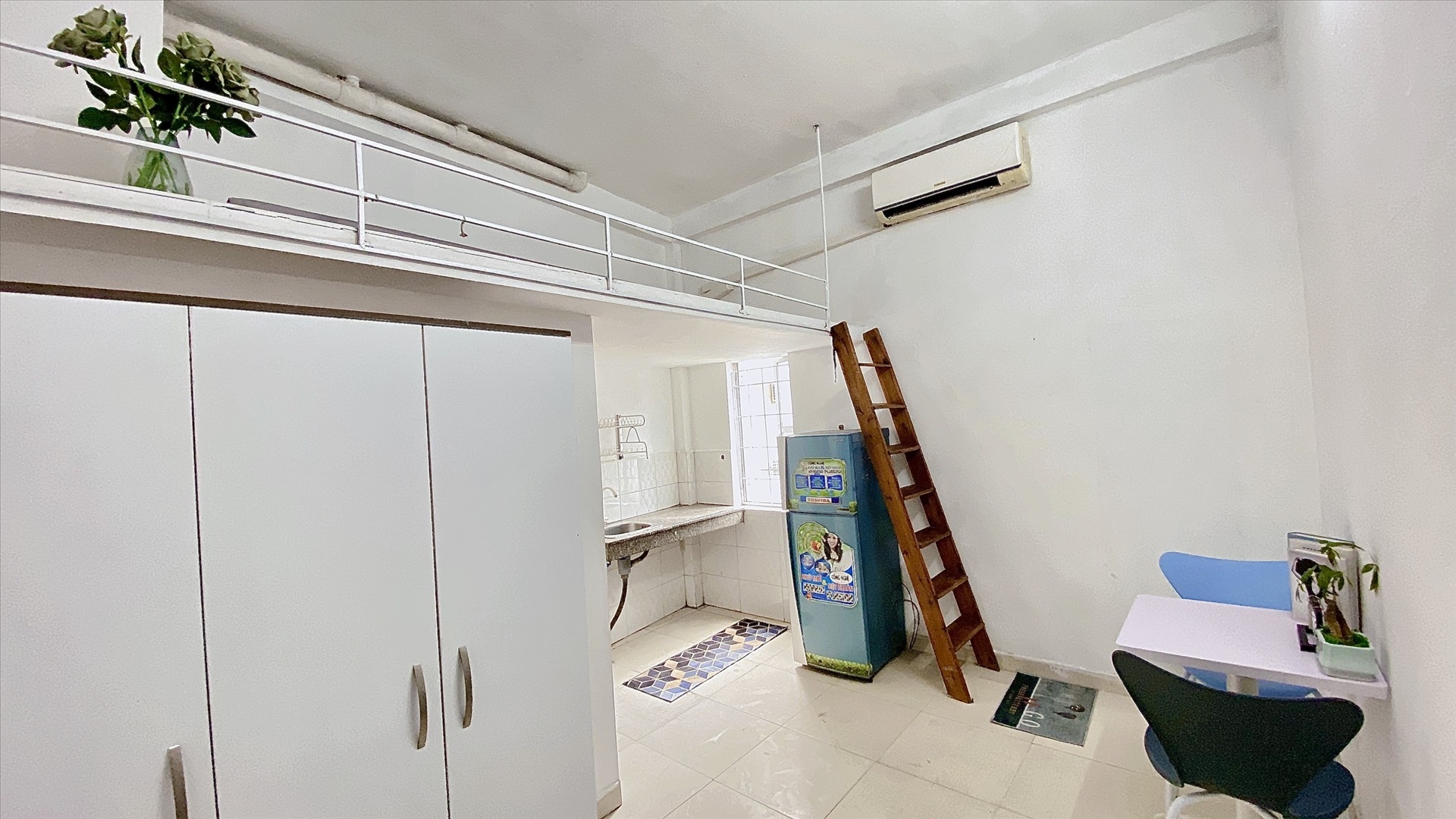 Phòng trọ Duplex 25m2 tại QHOME Đường Láng - Đống Đa - Phòng bếp