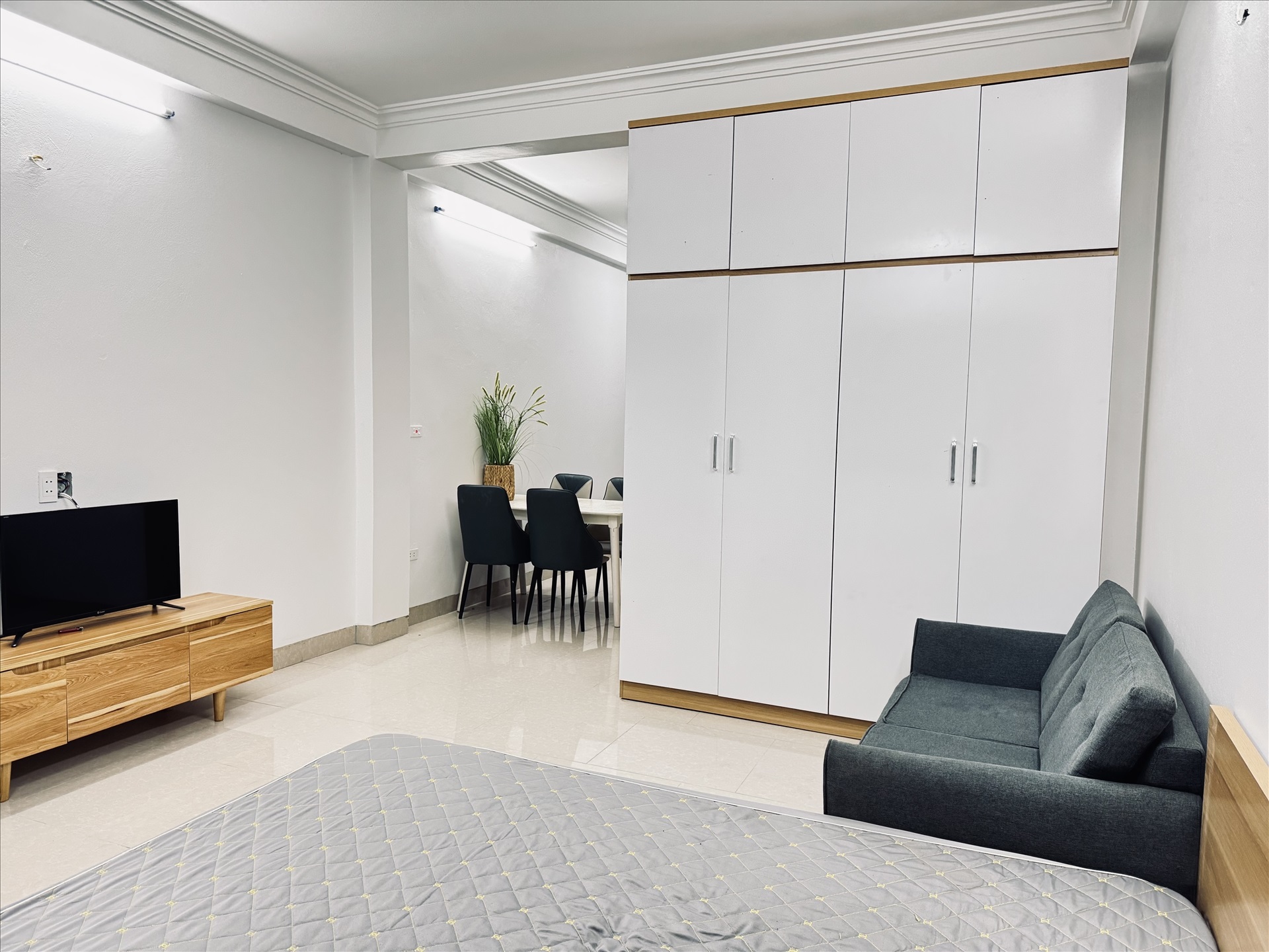 Phòng trọ DreamHouse 1 Trần Quốc Vượng - Cầu Giấy - Phòng (*)