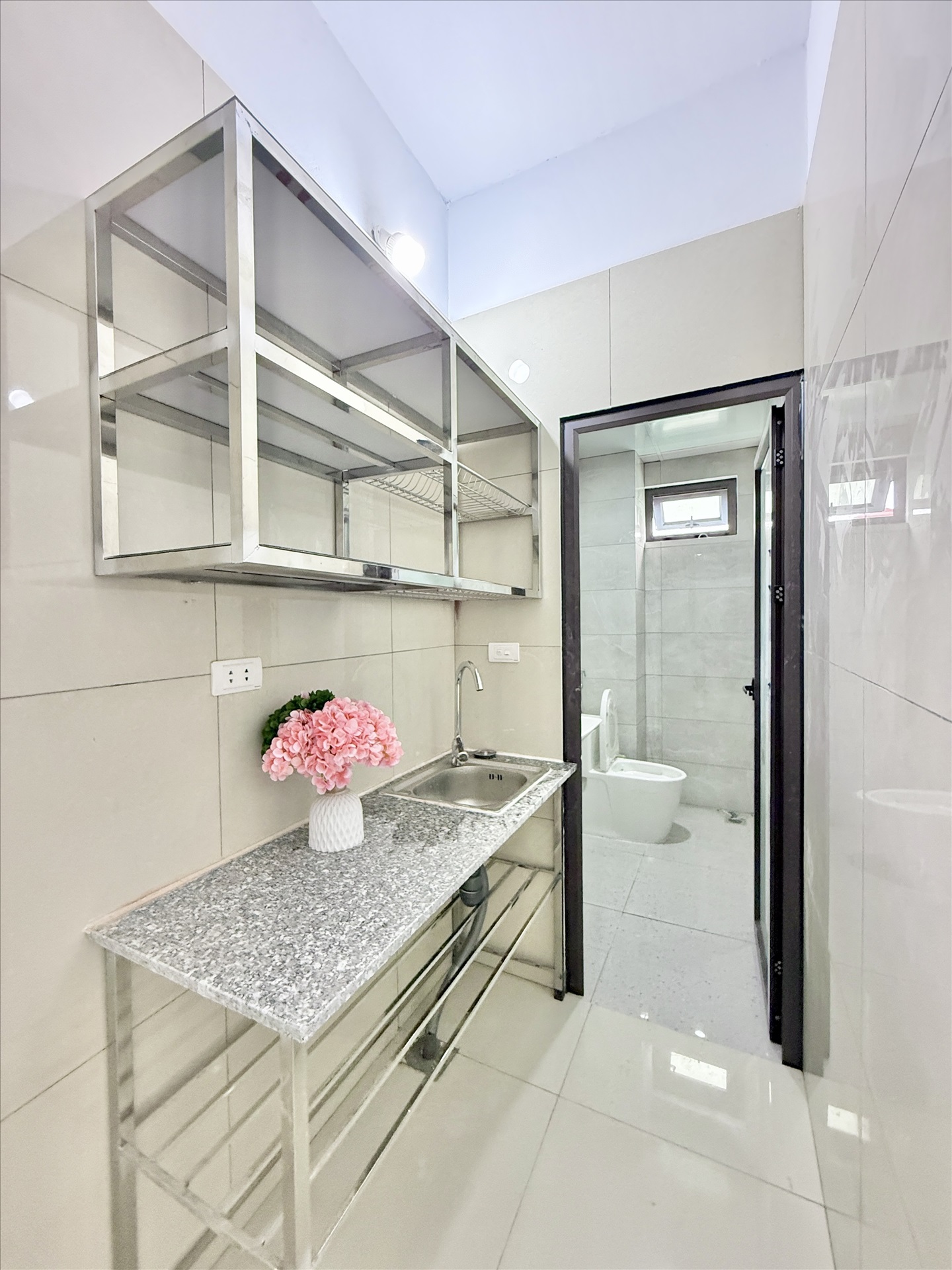 Phòng trọ Studio 27m2 tại Time House 5 Trần Cung - Bắc Từ Liêm - Phòng bếp